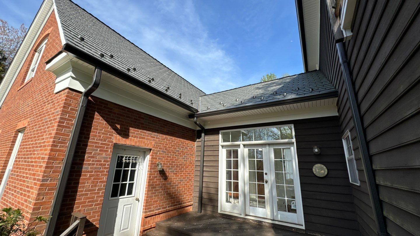 Clifton Multi-Trade Restoration: DaVinci Single Width Slate in Slate Black by RM Banning, Inc.