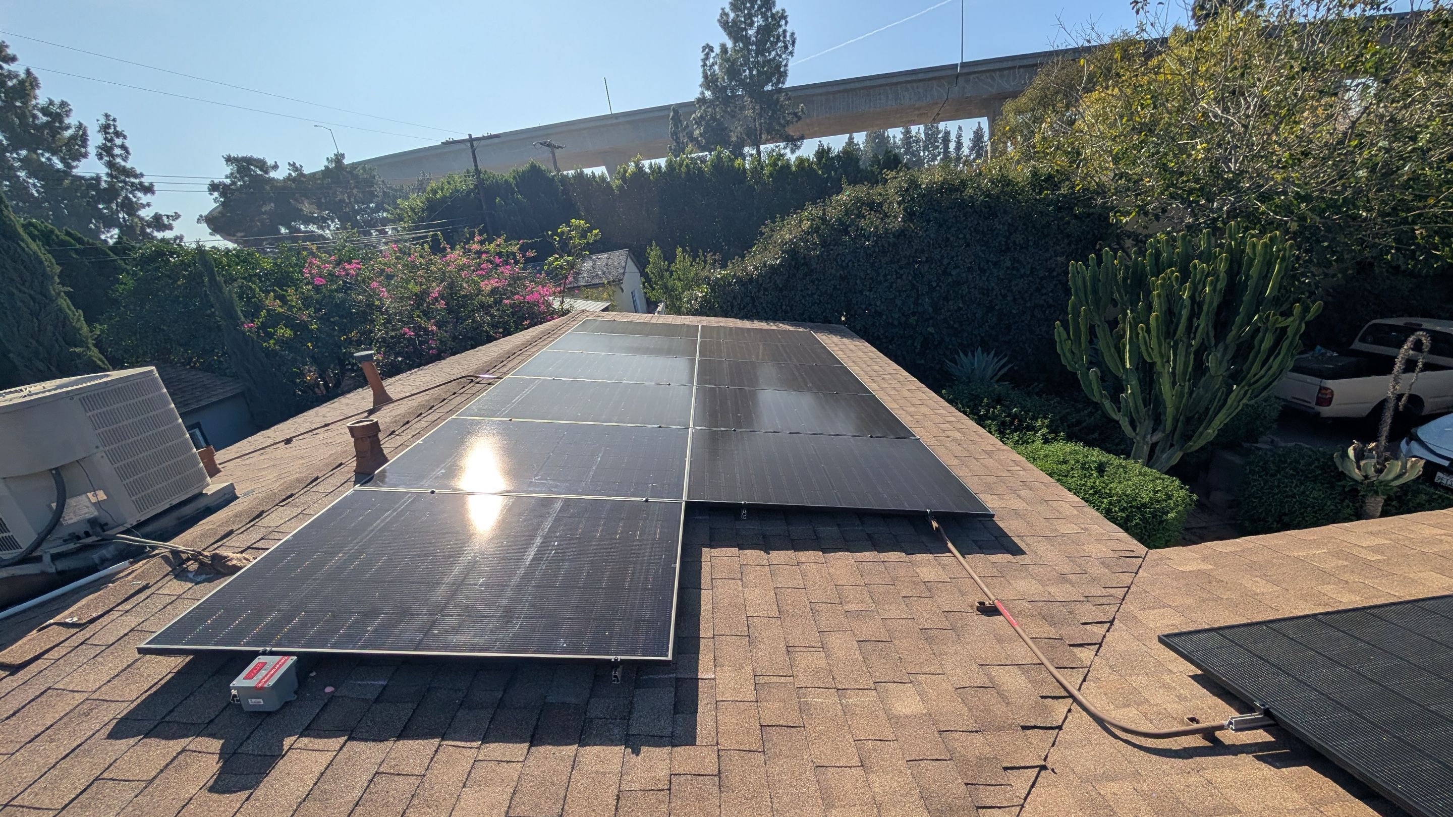 Twenty-Panel Solar Array in Los Angeles by AWS Solar