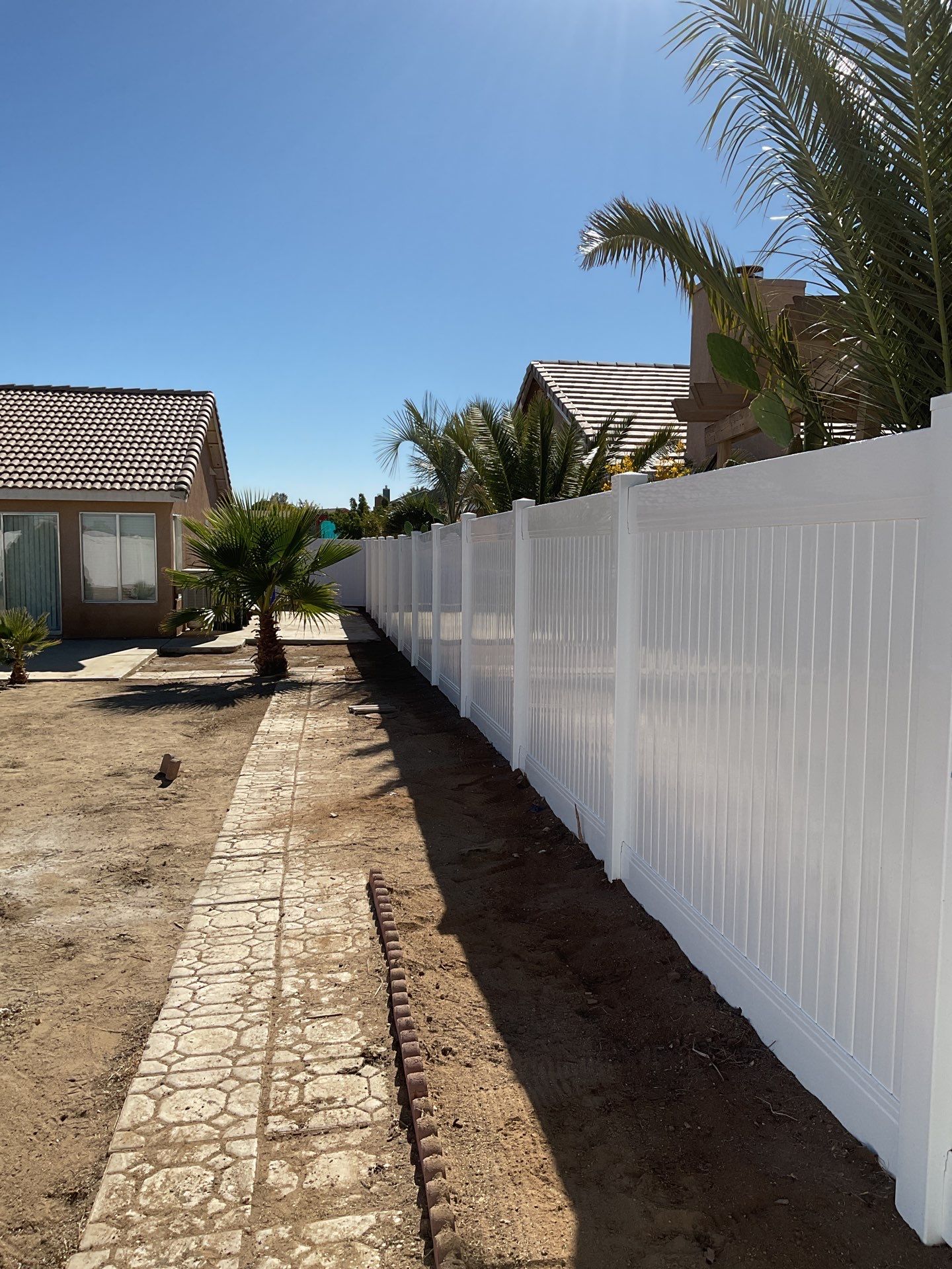 Fence Installation using Vinyl by Fence Guys Inc.