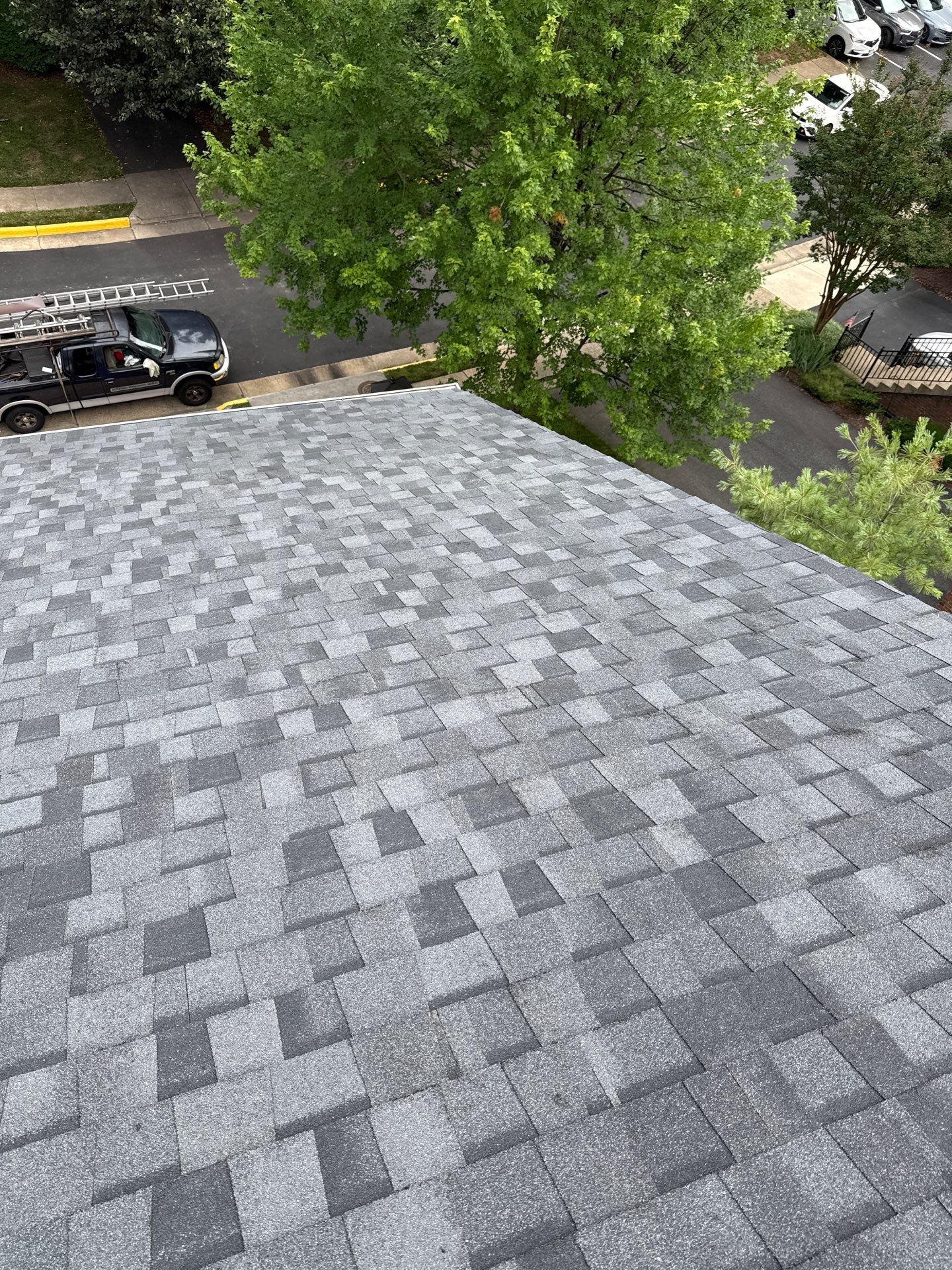 Fairfax: Residential Roof Installation with CertainTeed Landmark PRO in Max Def Moire Black by RM Banning, Inc.