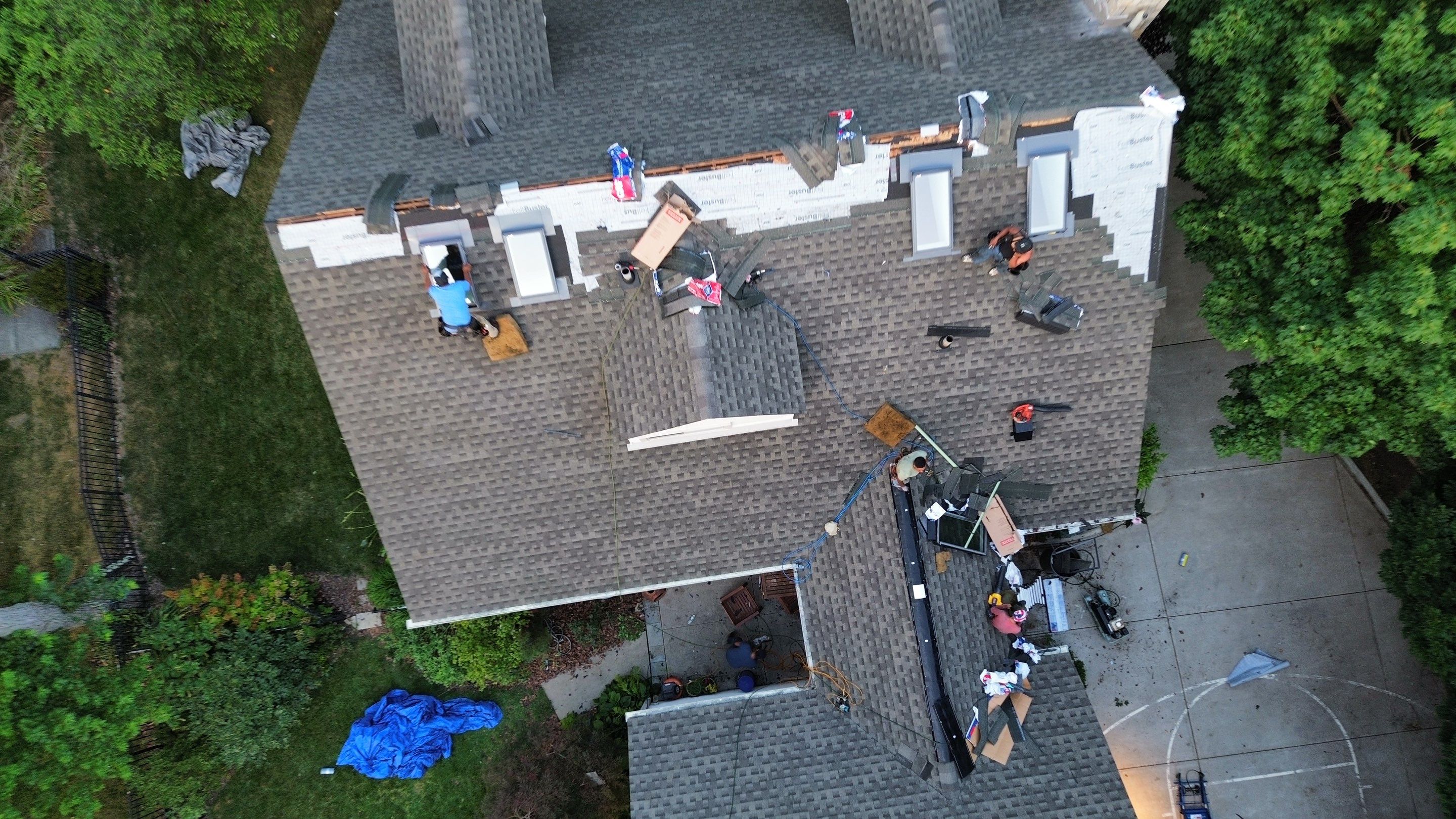 Residential Roofing Installation using Timberline HDZ Shingles - Weathered Wood by RoofX 