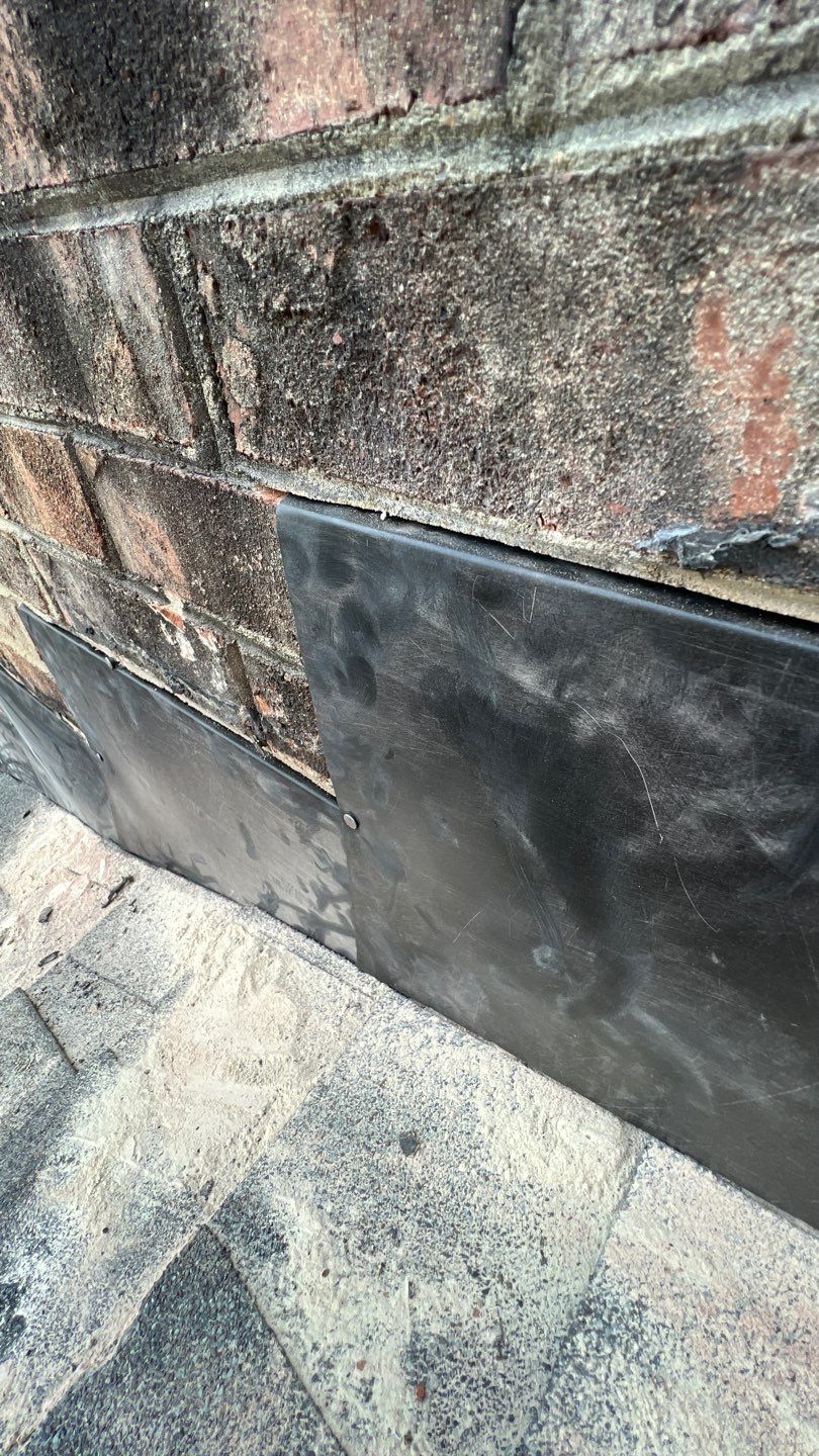 Vienna: Certainteed Landmark Pro Designer Shingles in Max Def Driftwood by RM Banning, Inc.