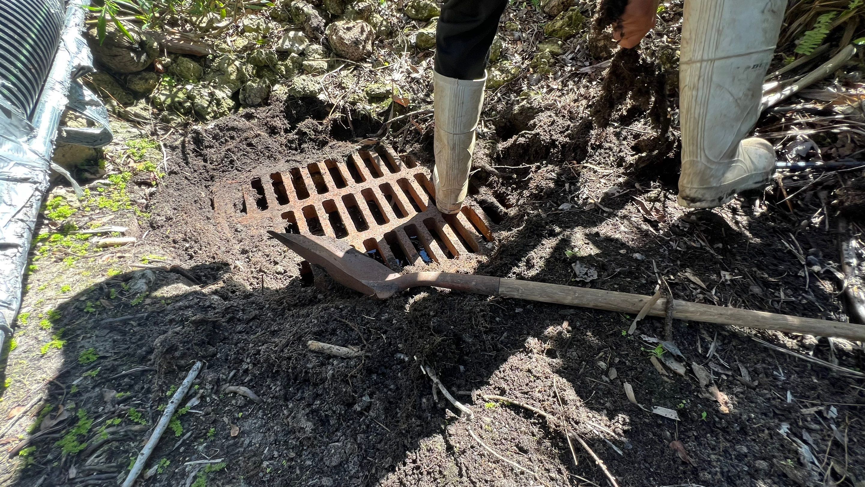 Community Stormwater System Maintenance by APS Power & Water