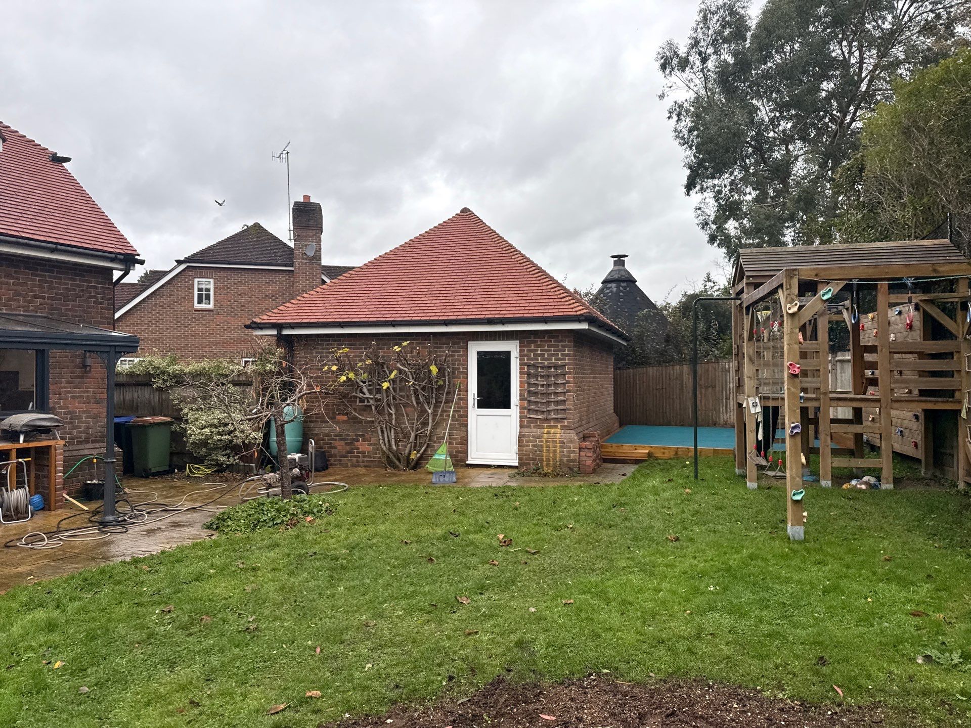 Roof Cleaning by Ges Exterior Cleaning ltd