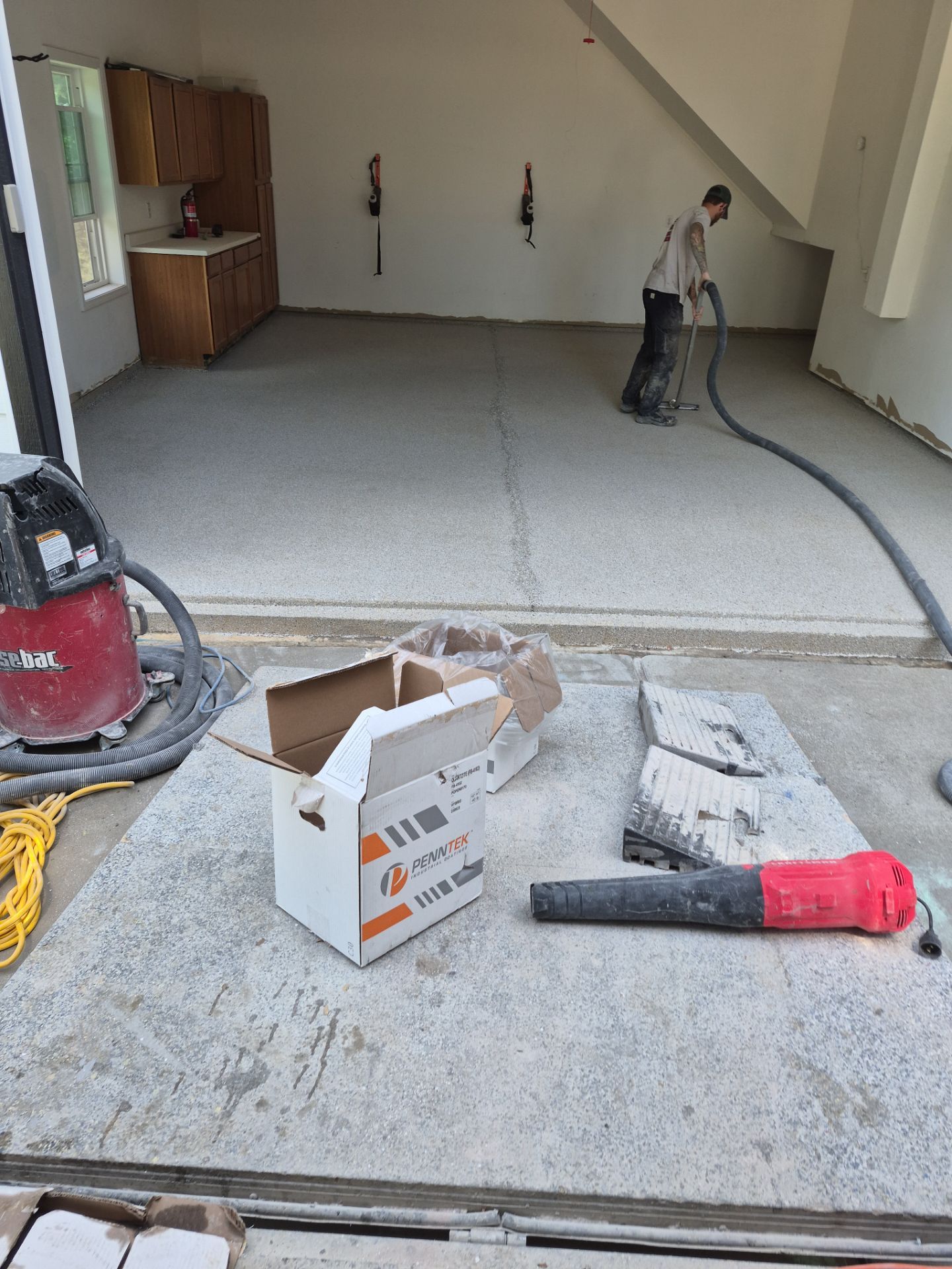Spokane Garage Floor Transformation Using Hybrid Quartzite Flake by Croc Coatings, LLC
