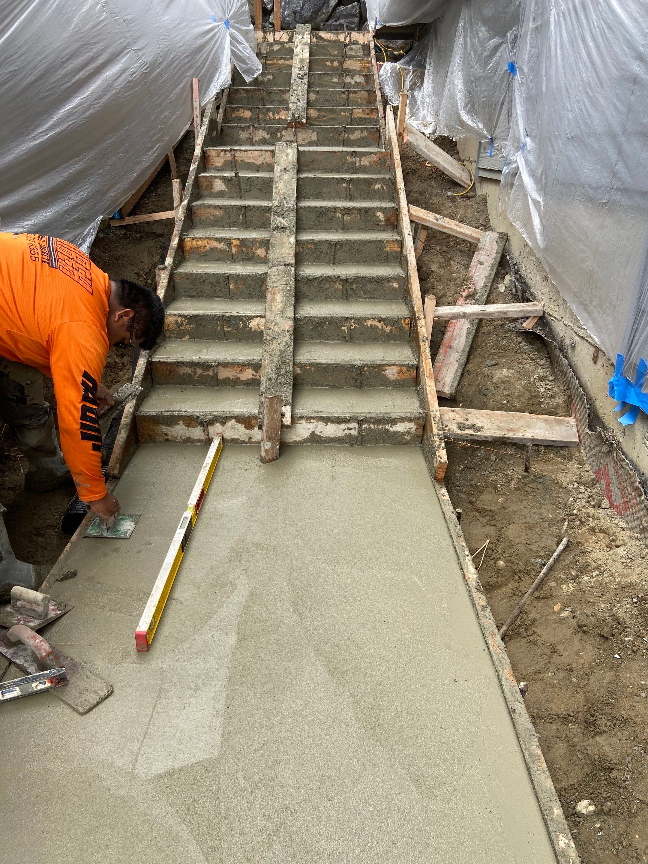 Jireh Outdoor Projects | Concrete Stair Repair and Retaining Wall by Jireh Asphalt & Concrete Inc 