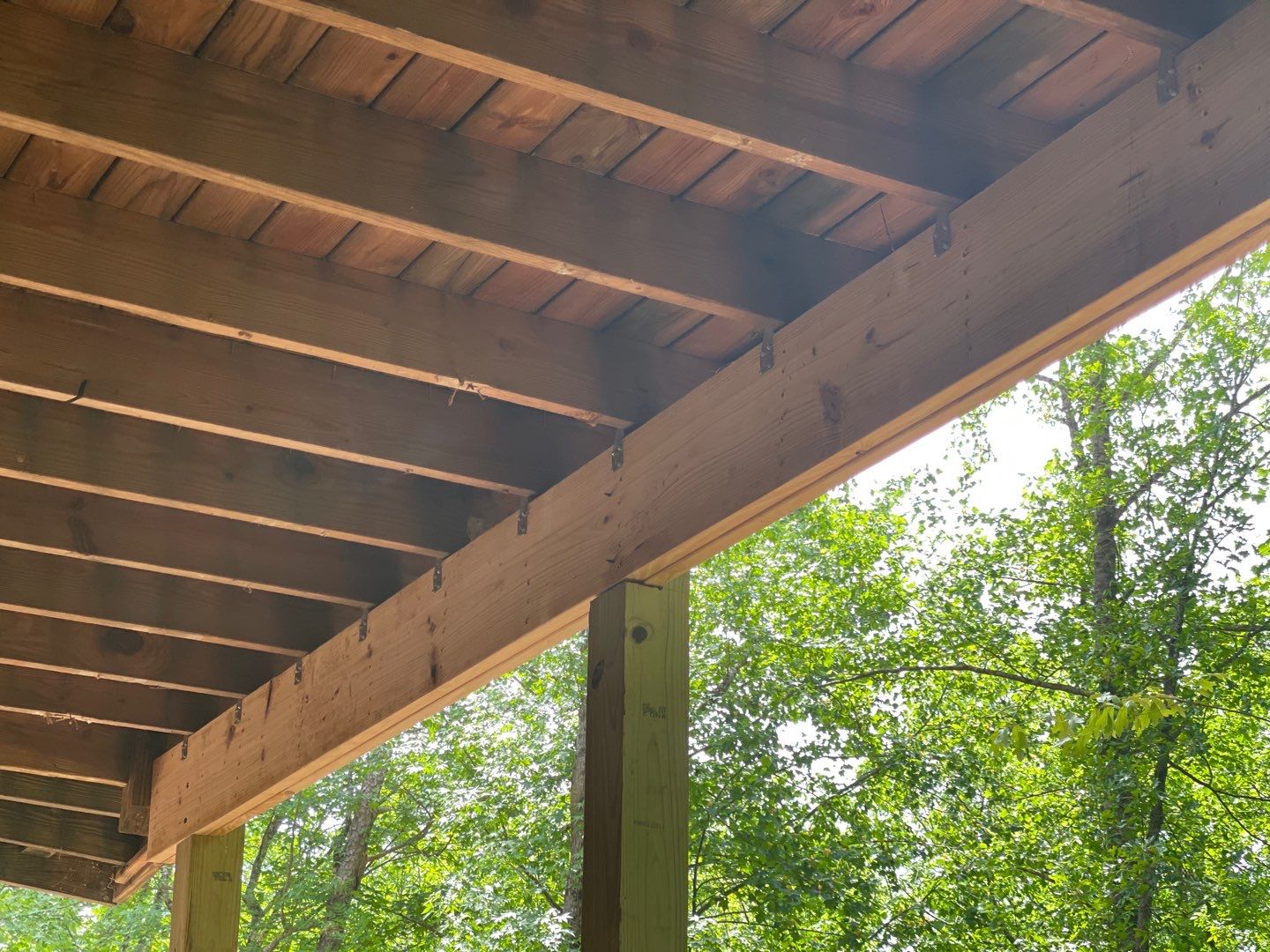 Riverchase - Structural Support by Pillar and Pine