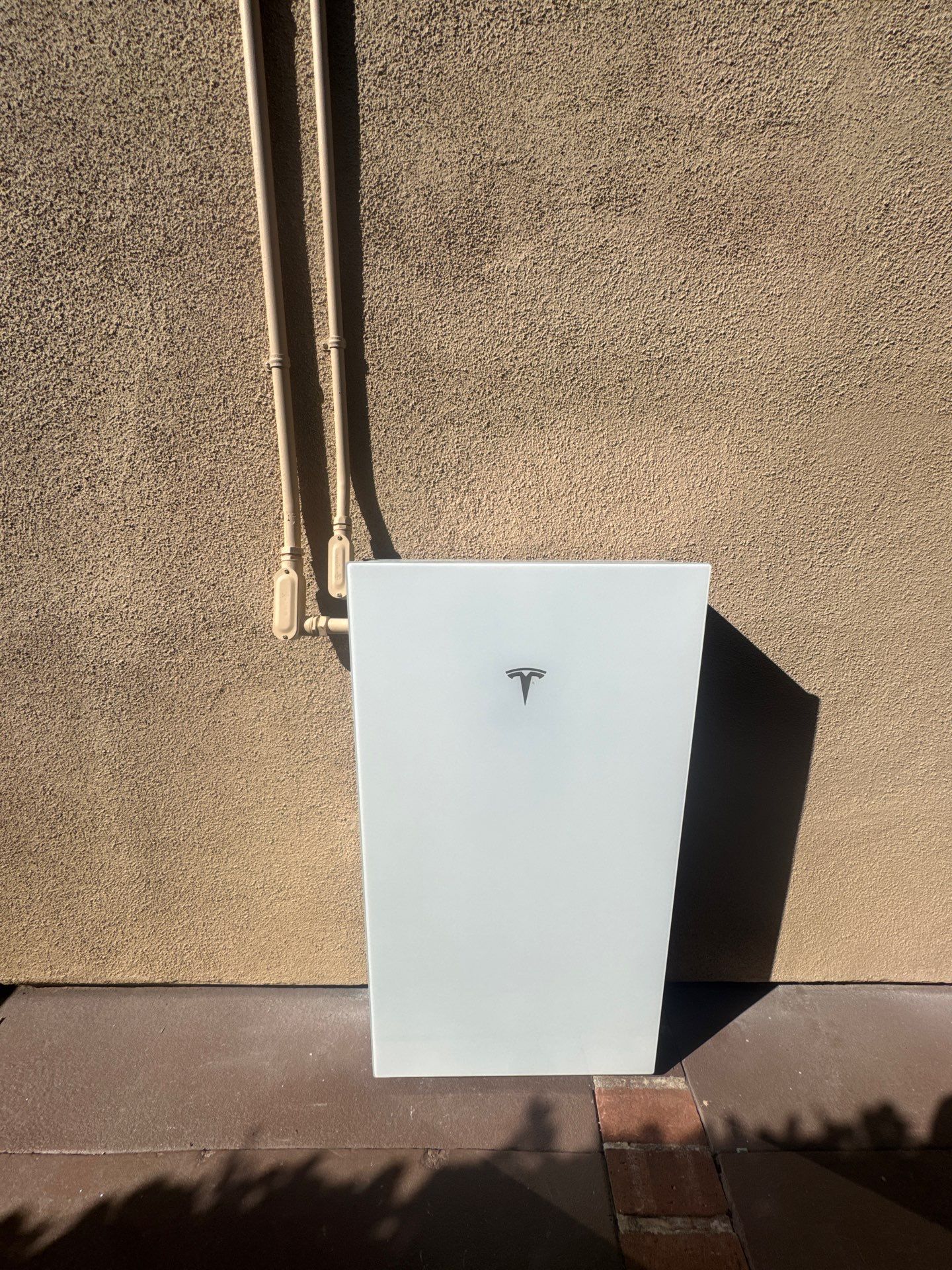 Solar and Tesla Powerwall 3 Installation in La Verne