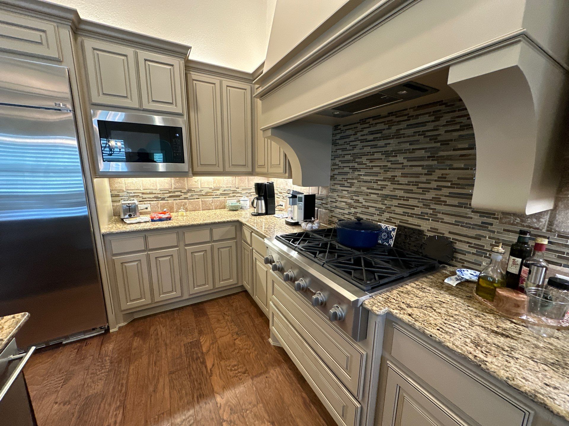Kitchen Remodel in The Woodlands by SophAlx LLC