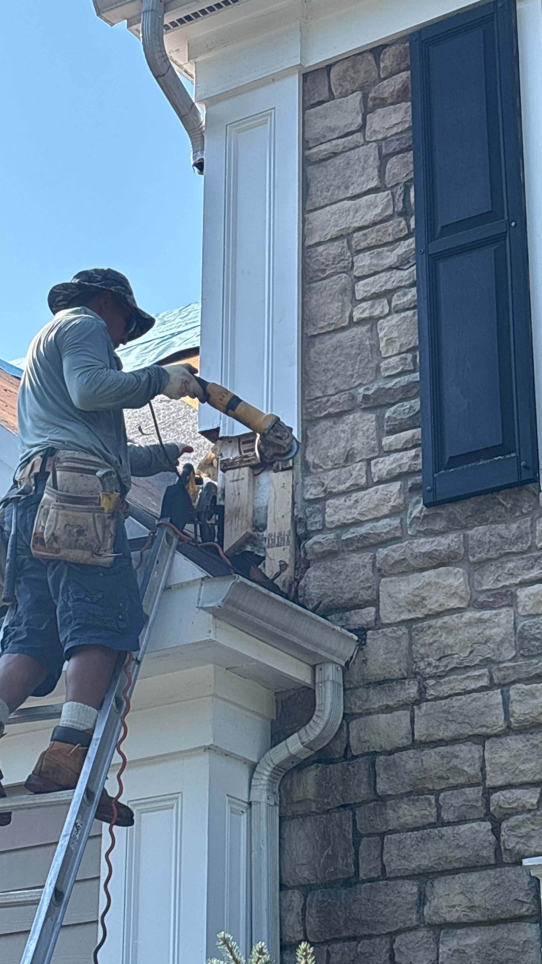 Front Garage Roof Restoration ā GAF Timberline HDZ by Maven Roofing & Exteriors LLC