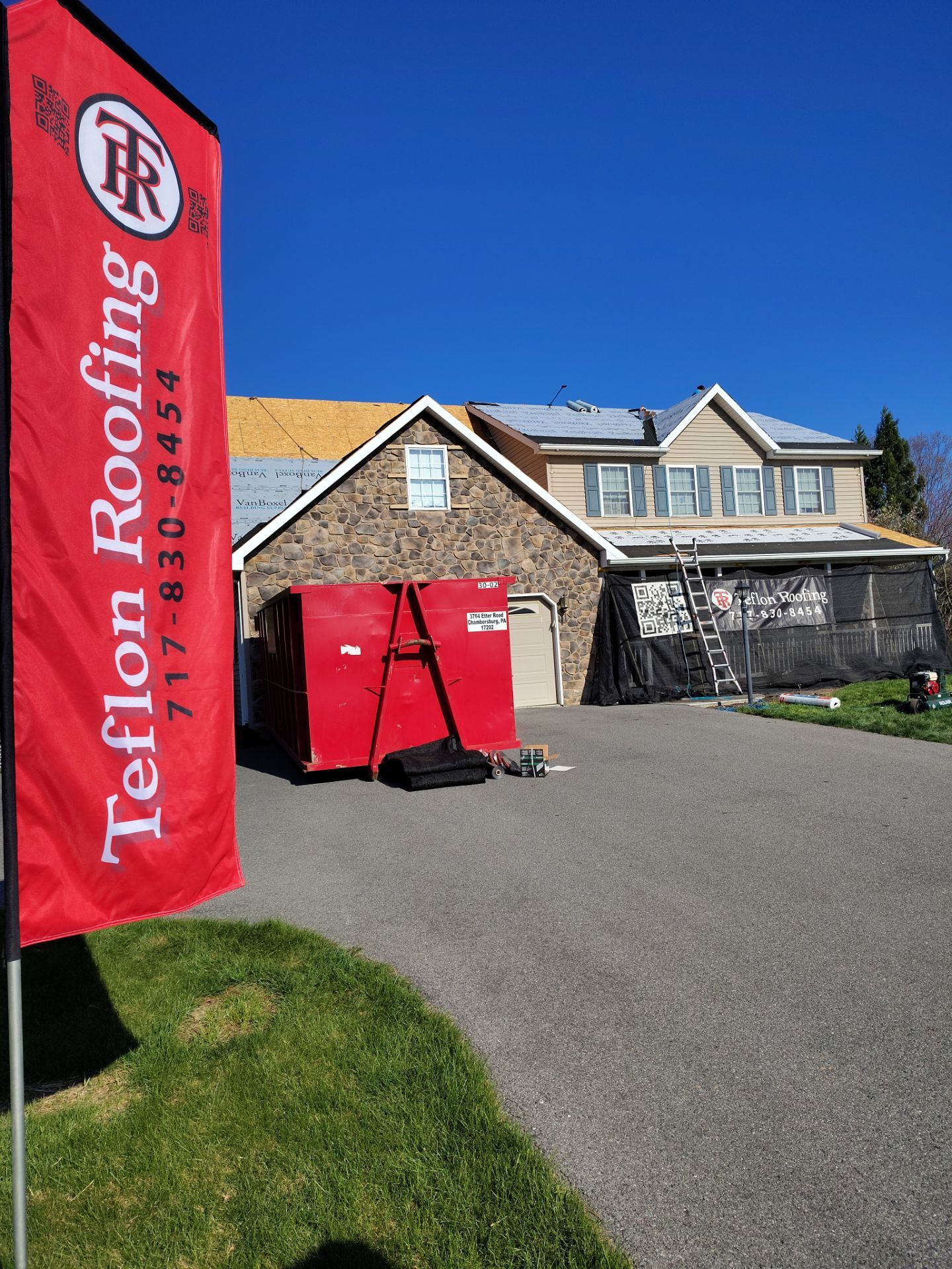 Residential Roofing Installation using Everlast Azm Panel -charcoal by Teflon Roofing
