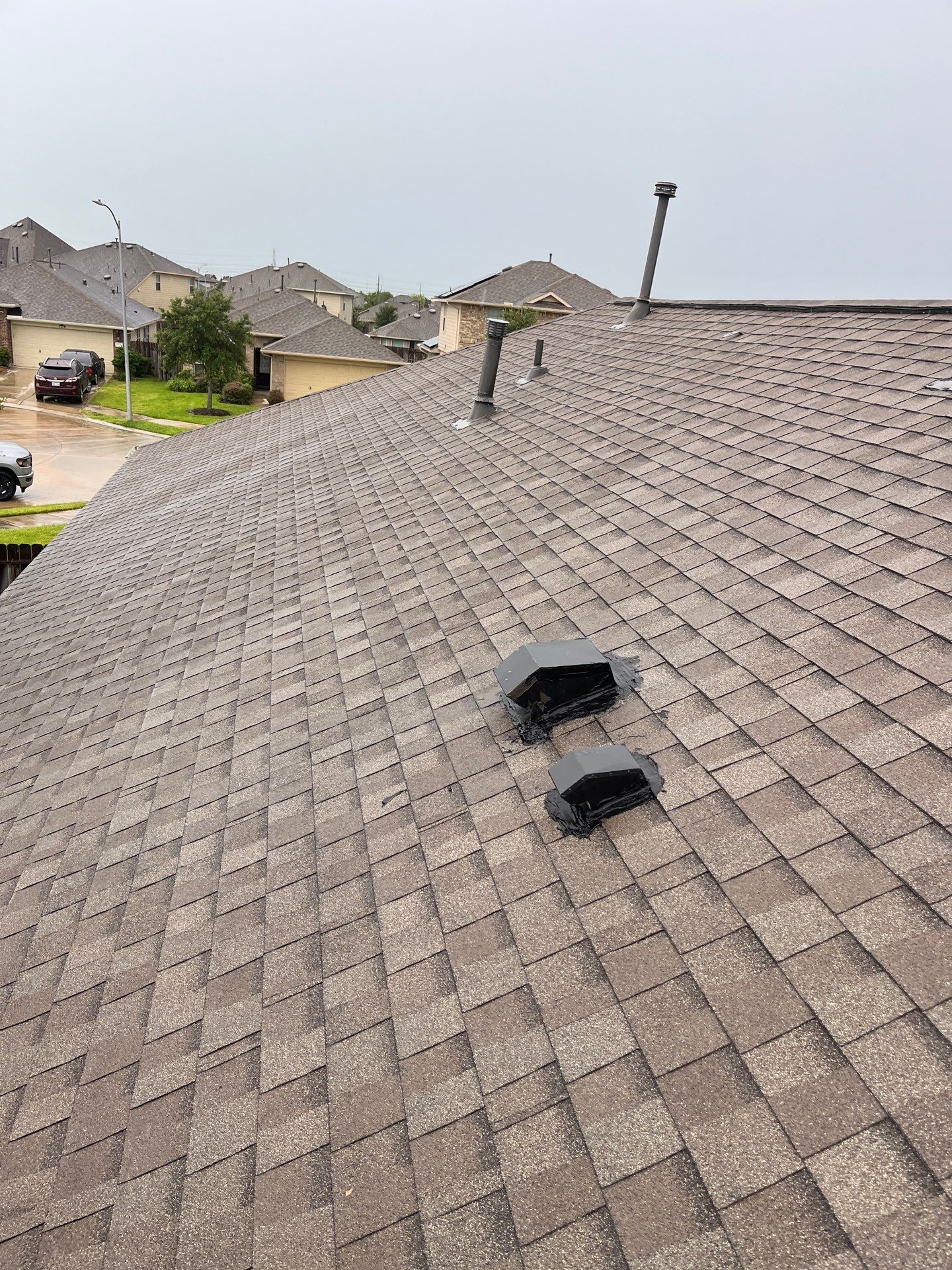 Hail Damage using Owen's Corning Duration (Lifetime) Shingles by Roof Repair Company