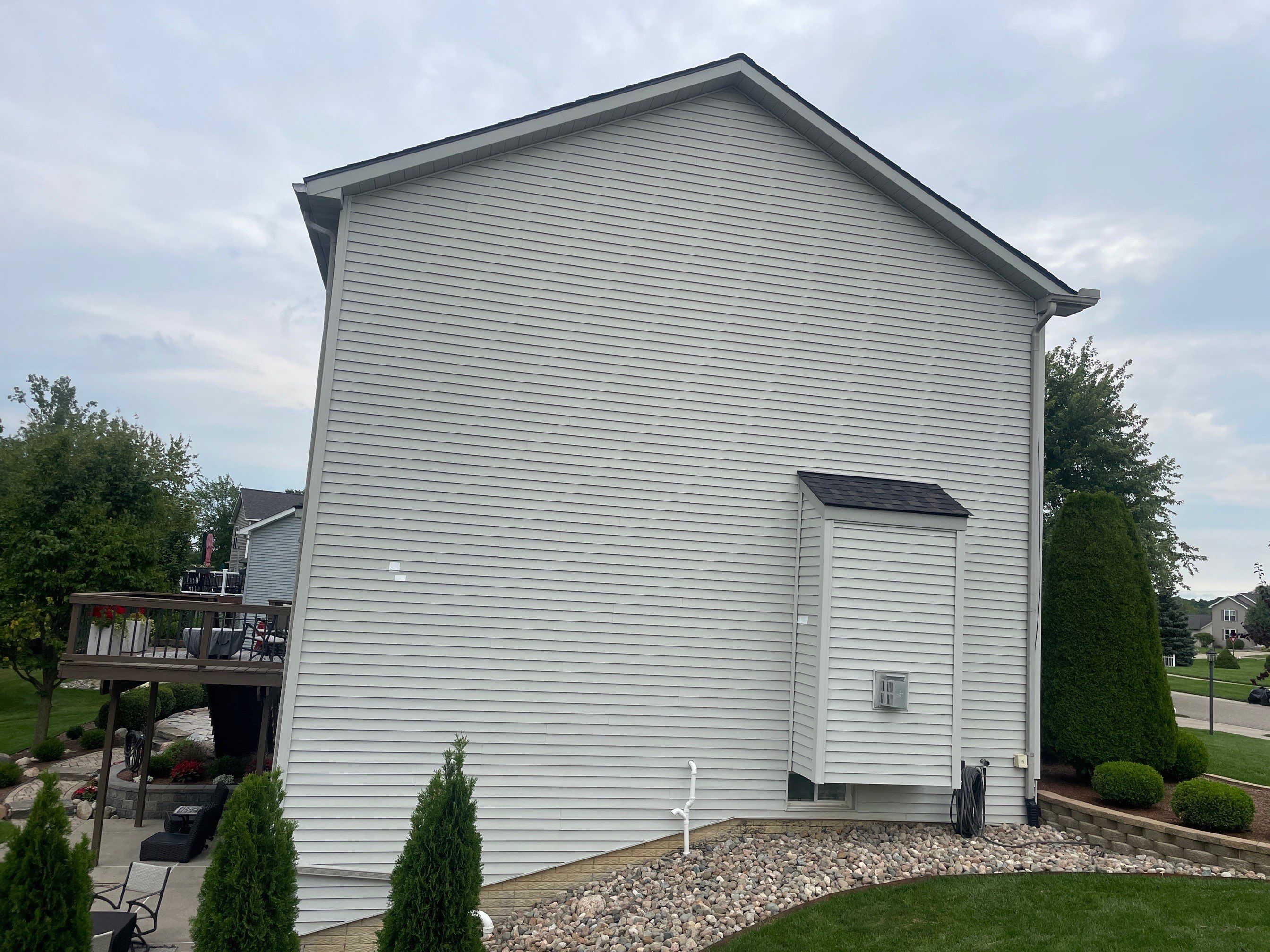 Siding Replacement using Certainteed Classic Restoration D4 by 180 Contractors