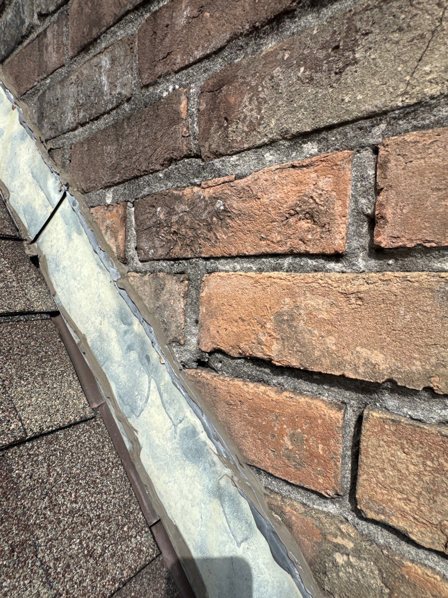 55 Square Titan Natural timber  by Sirius Roofing