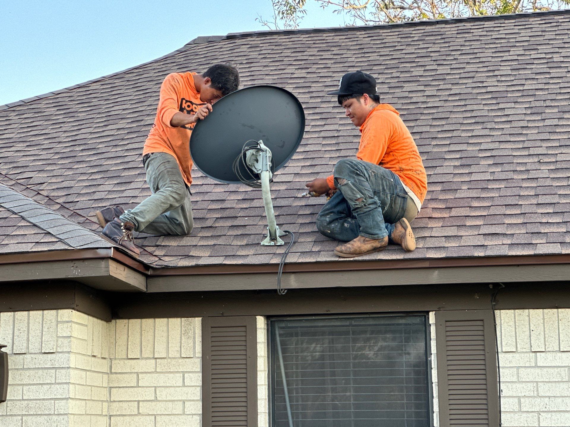 GAF HDZ TIMBERLINE BARKWOOD by Motion Roofing