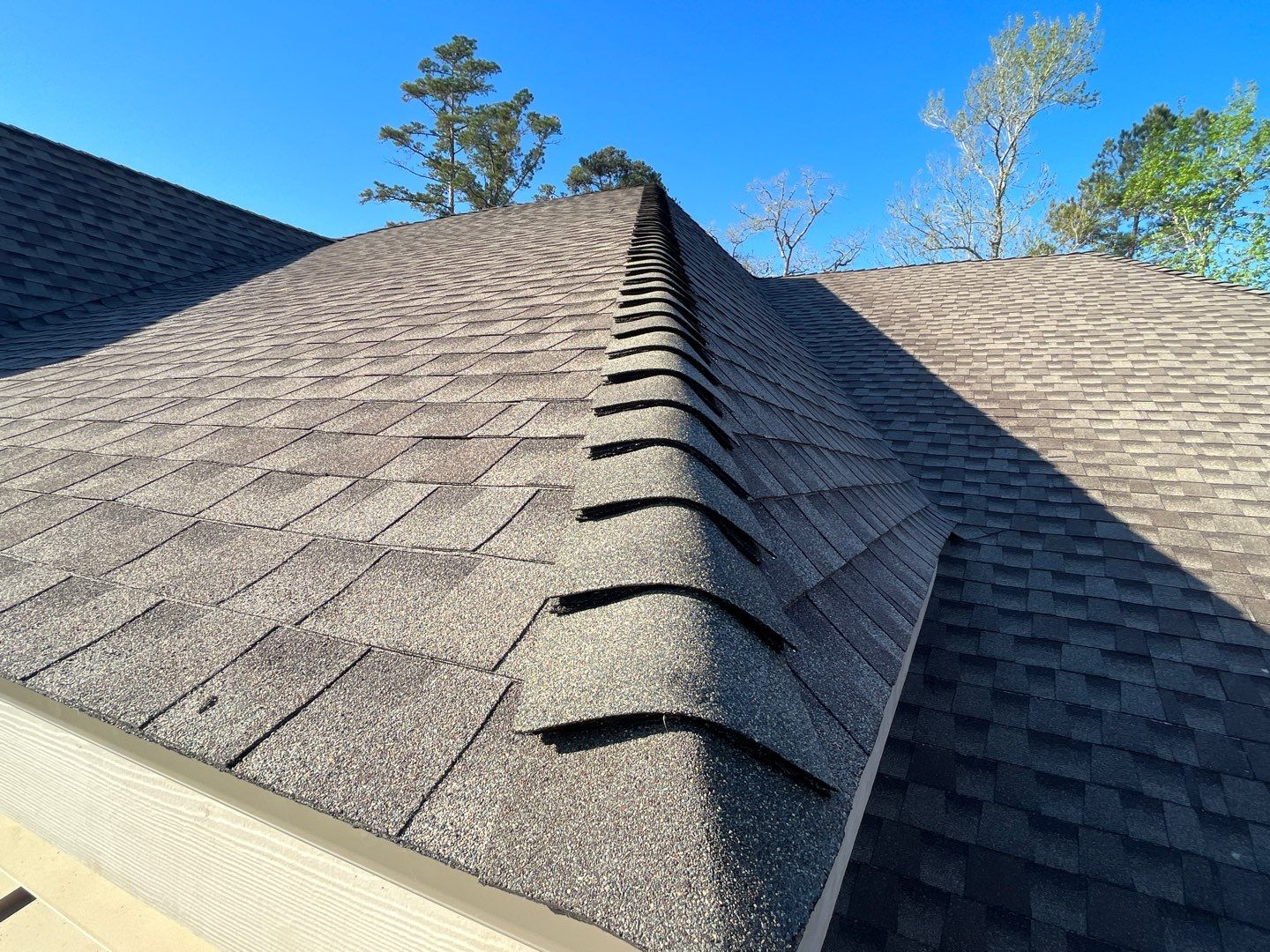 GAF HDZ - Weathered Wood by Elite Roofing LLC