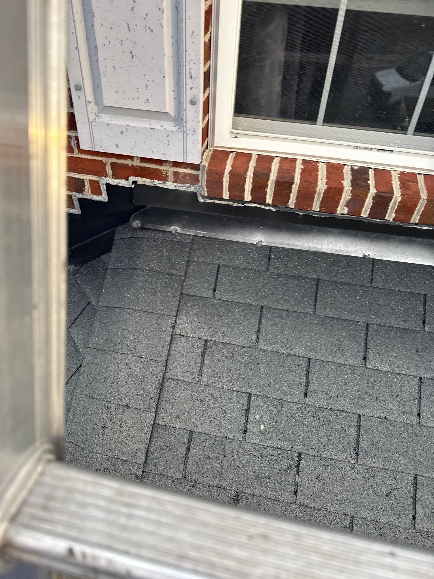 Residential Roofing Installation using certainteed landmark shingles by La Bendicion Contruction Llc