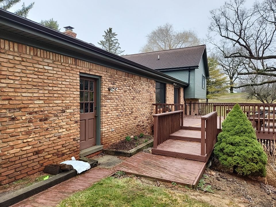 Siding Replacement using CertainTeed Restoration Classis D4 by 180 Contractors
