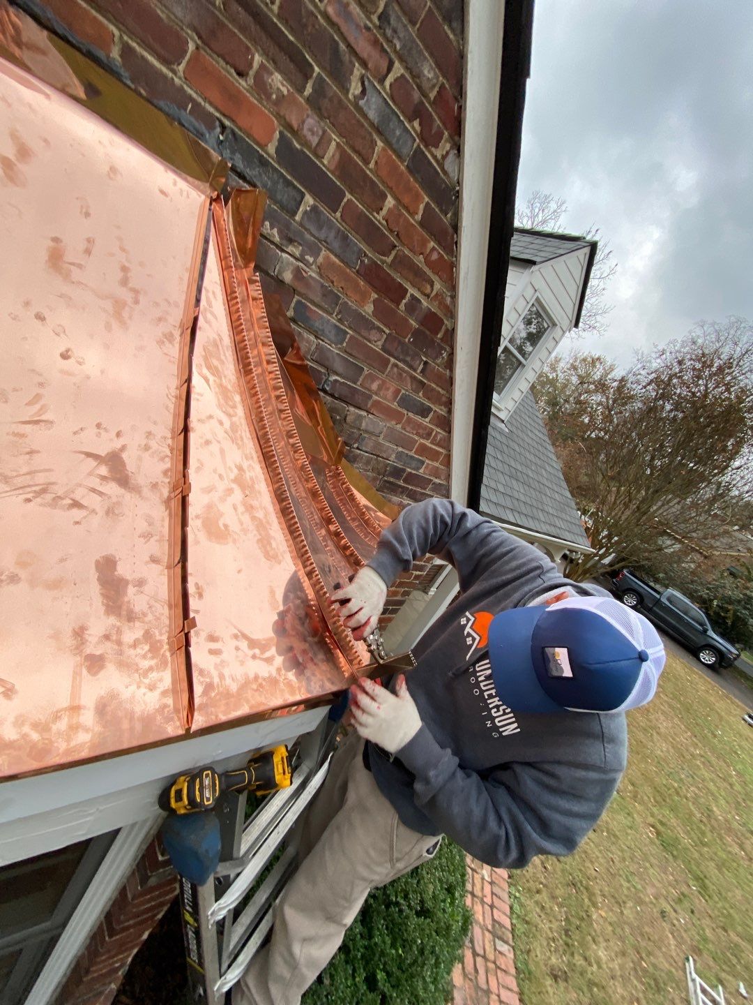GAF Slateline Shingles with Copper Standing Seam and Flashings by Undersun Roofing 