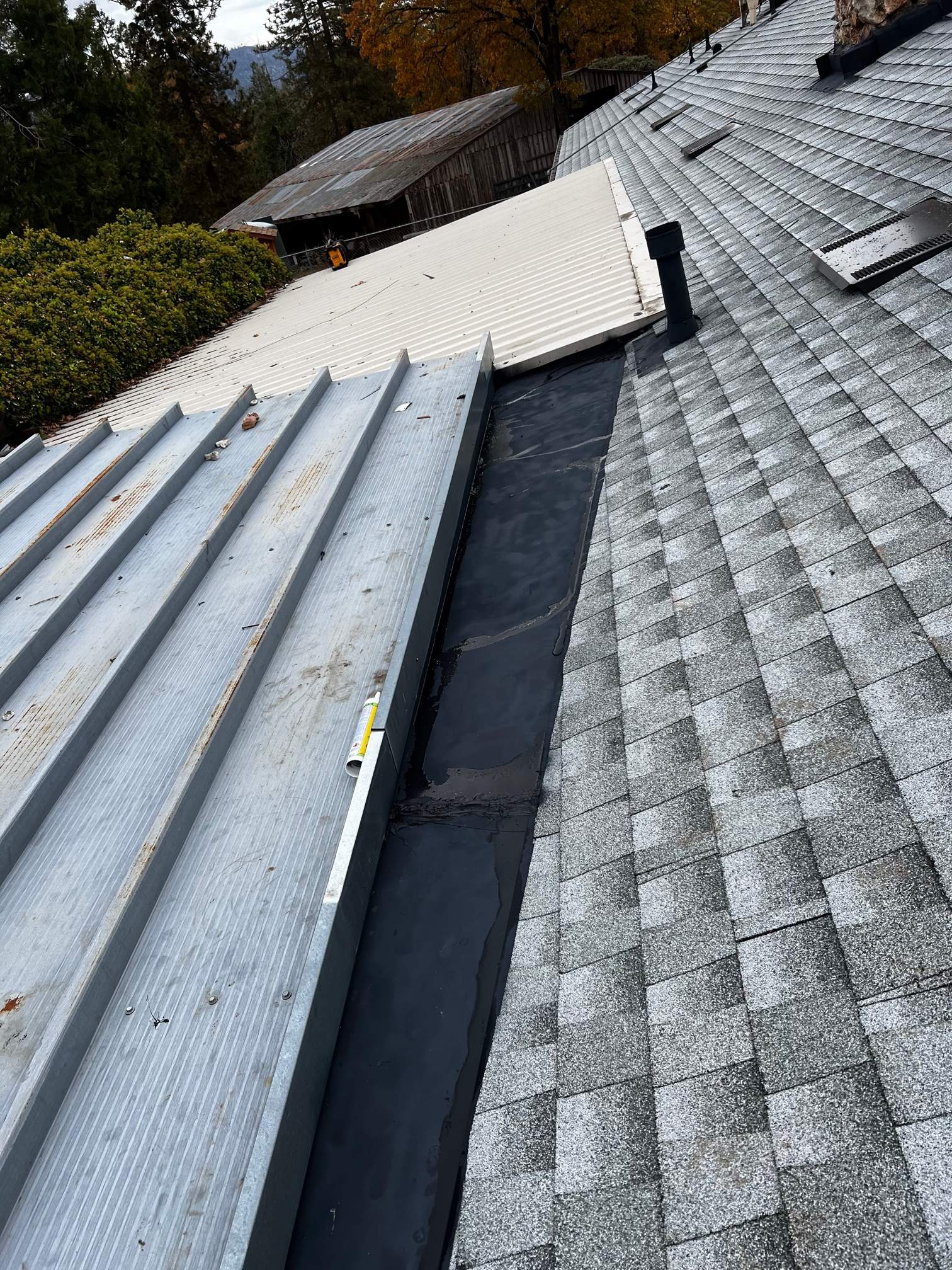 Roof Installation GAF HDZ  by Grandmark Service Company