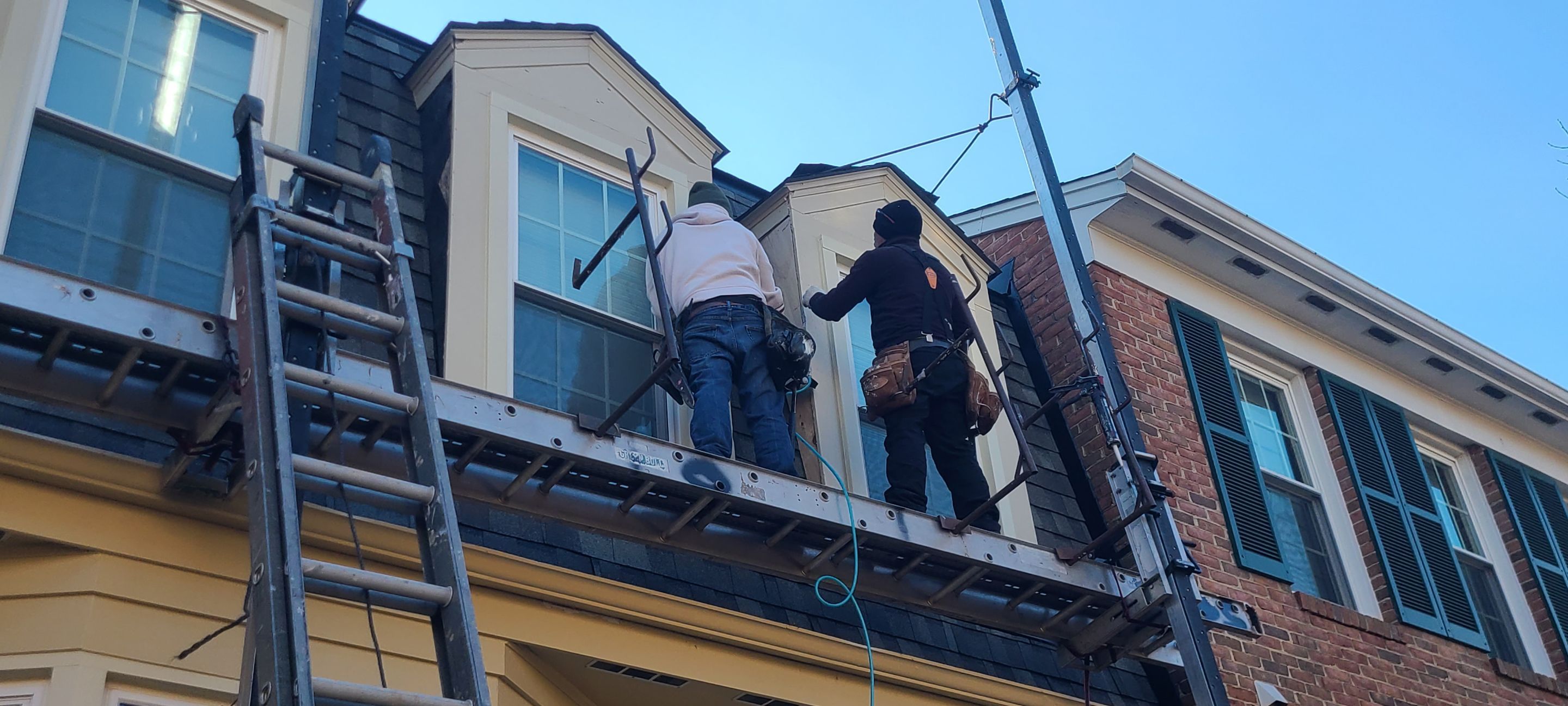 Alexandria: Residential Roof Replacement with CertainTeed Landmark Pro in Max Def Georgetown Gray by RM Banning, Inc.