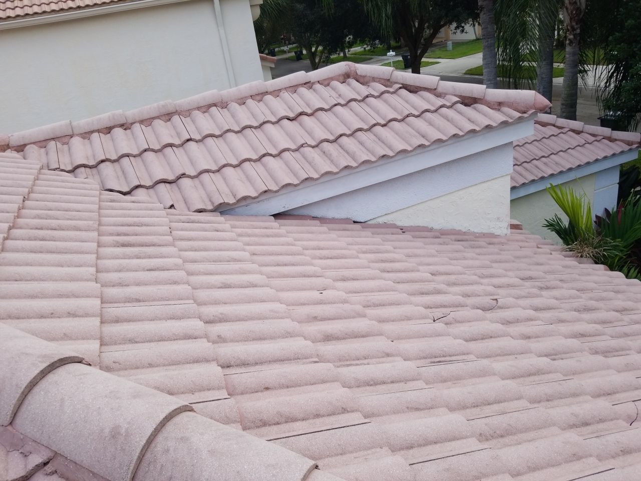 Tile Roof Repair in Lake Worth – Trusted, Professional, and Detail-Oriented Service by Aastro Roofing