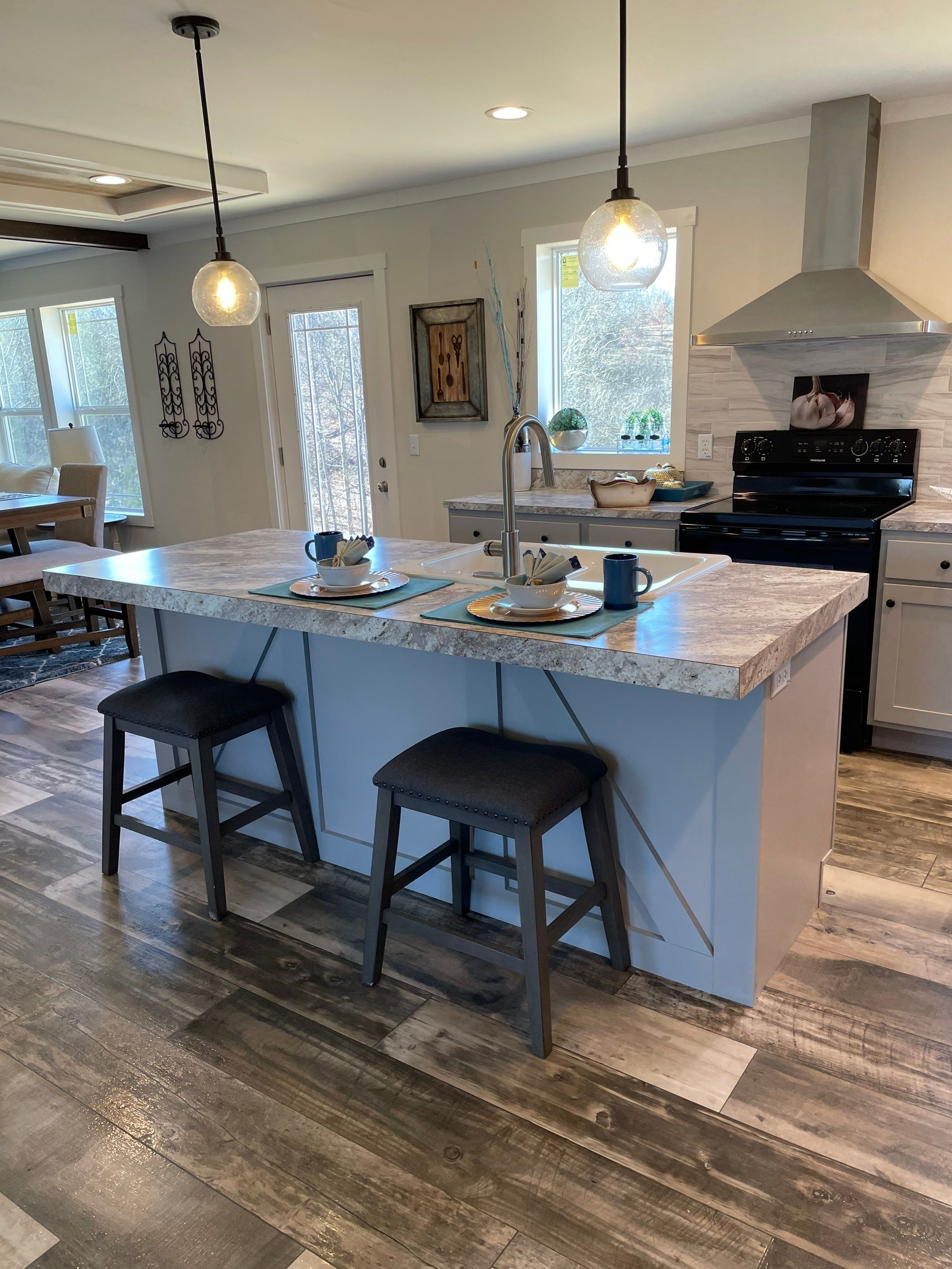 Classic 56 by Clayton Homes of Walton