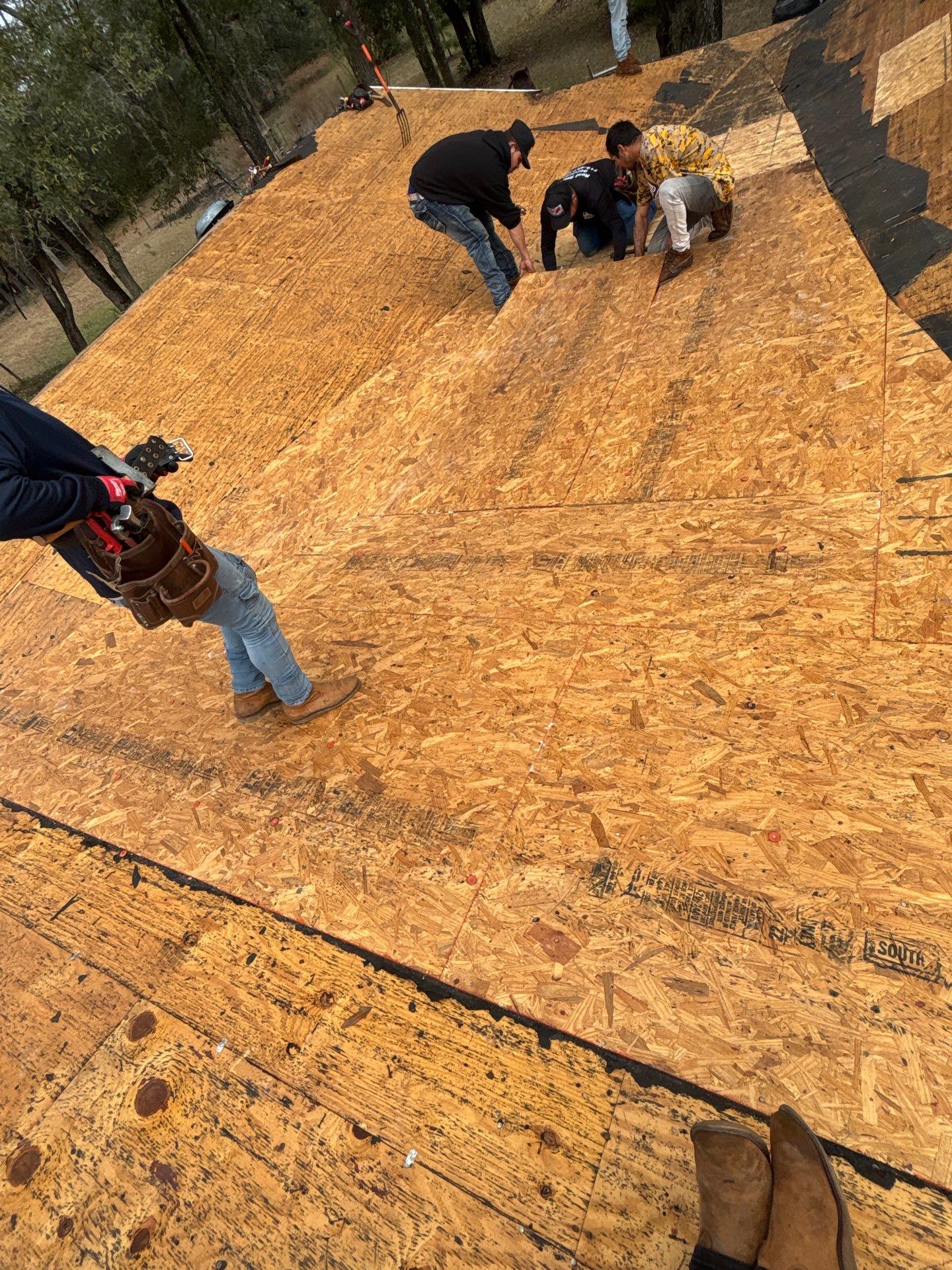Roof Replacement Huffman by Roof Repair Company