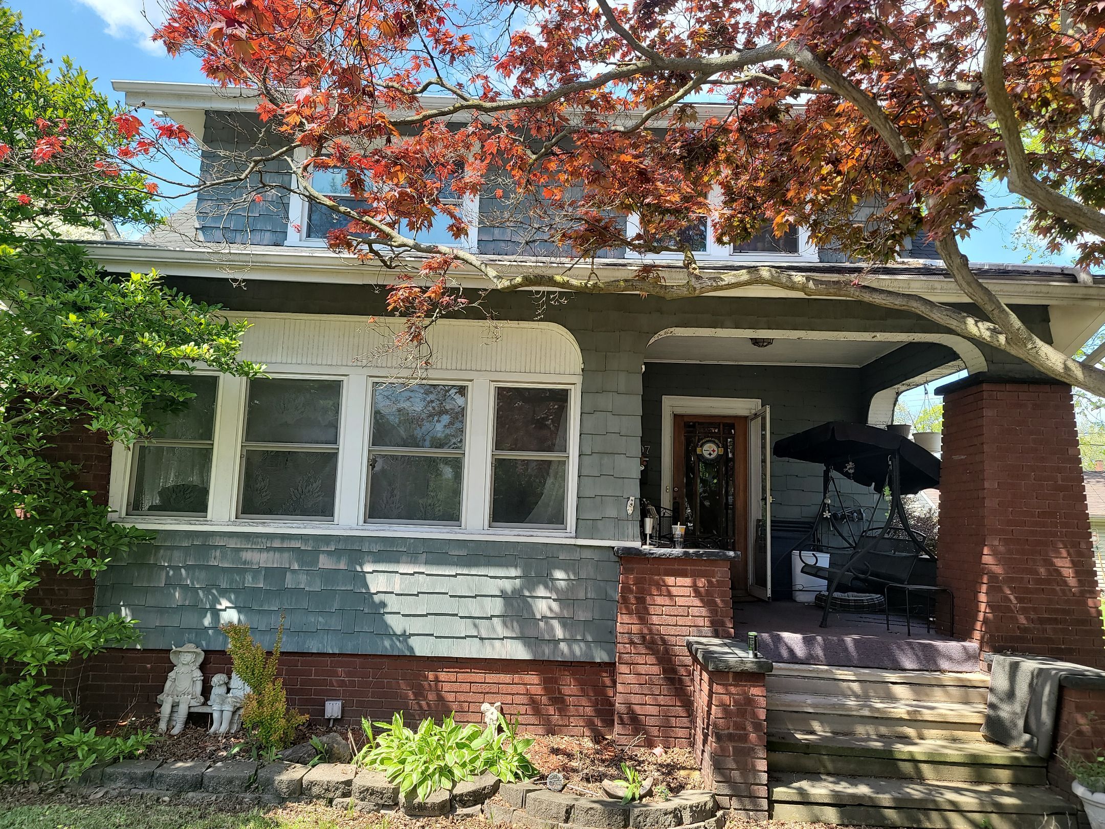 ATLAS PINNACLE COLOR: BURNT HICKORY DRIP EDGE: WHITE by Eagle Eye Roofing