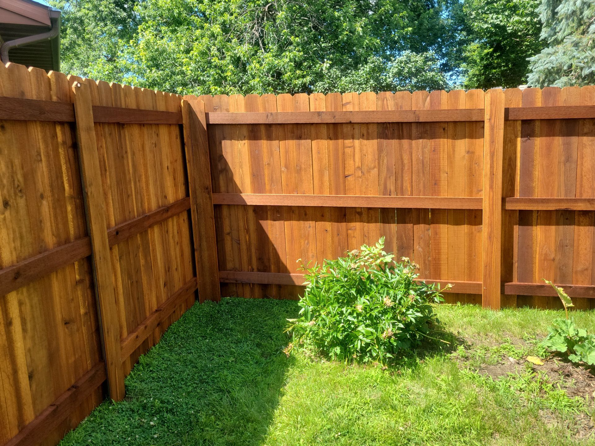 Project in Janesville by Perfect Picket Fence and Stain