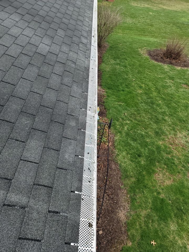 Brand: Atlas Pinnacle Color: Pristine Scotchgard Copper Canyon Drip: Musket Brown by Eagle Eye Roofing