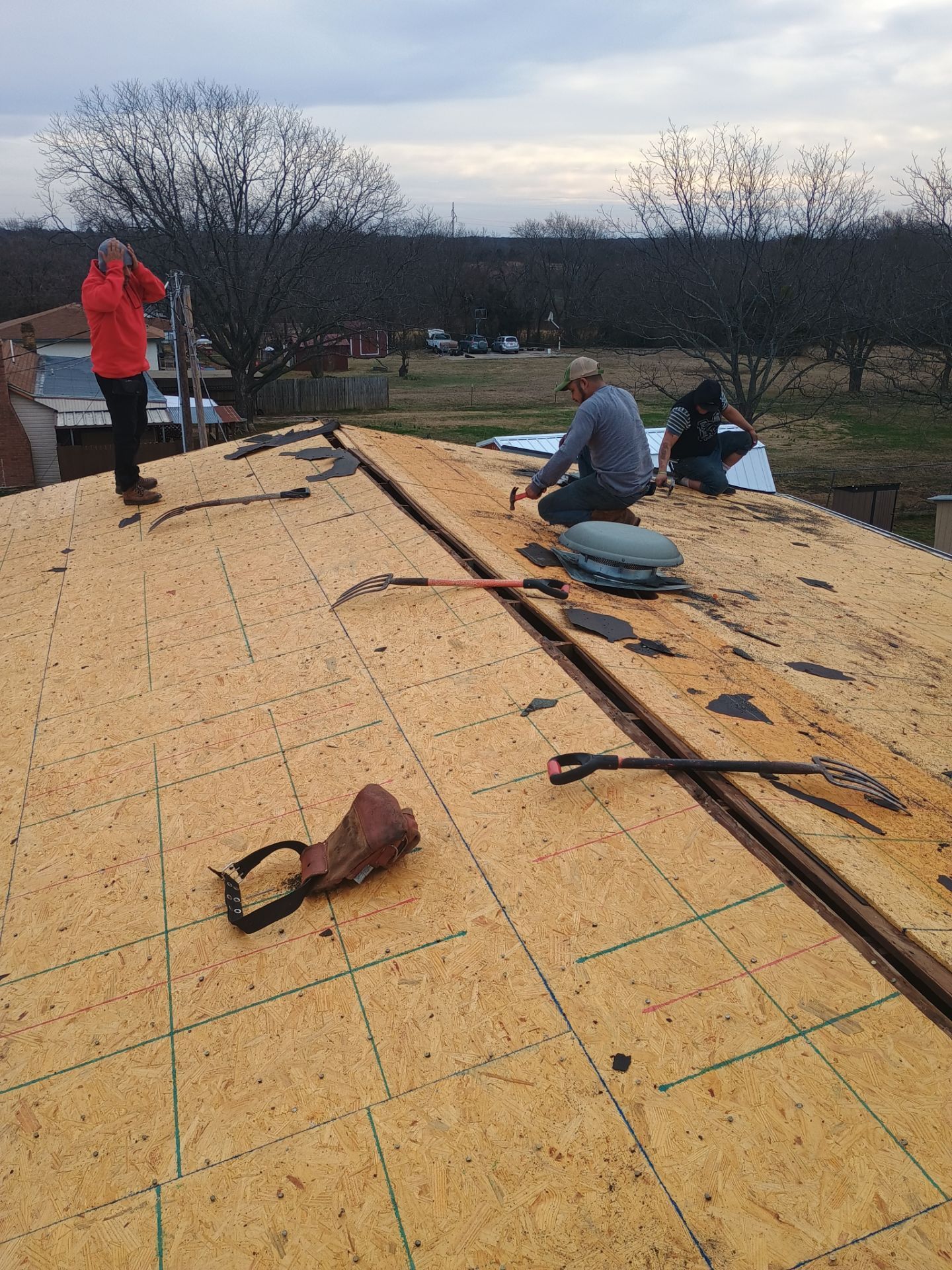 Residential Roof Replacement and Solar Detach and Reset in Ardmore by BANA Roofing and Solar Supply