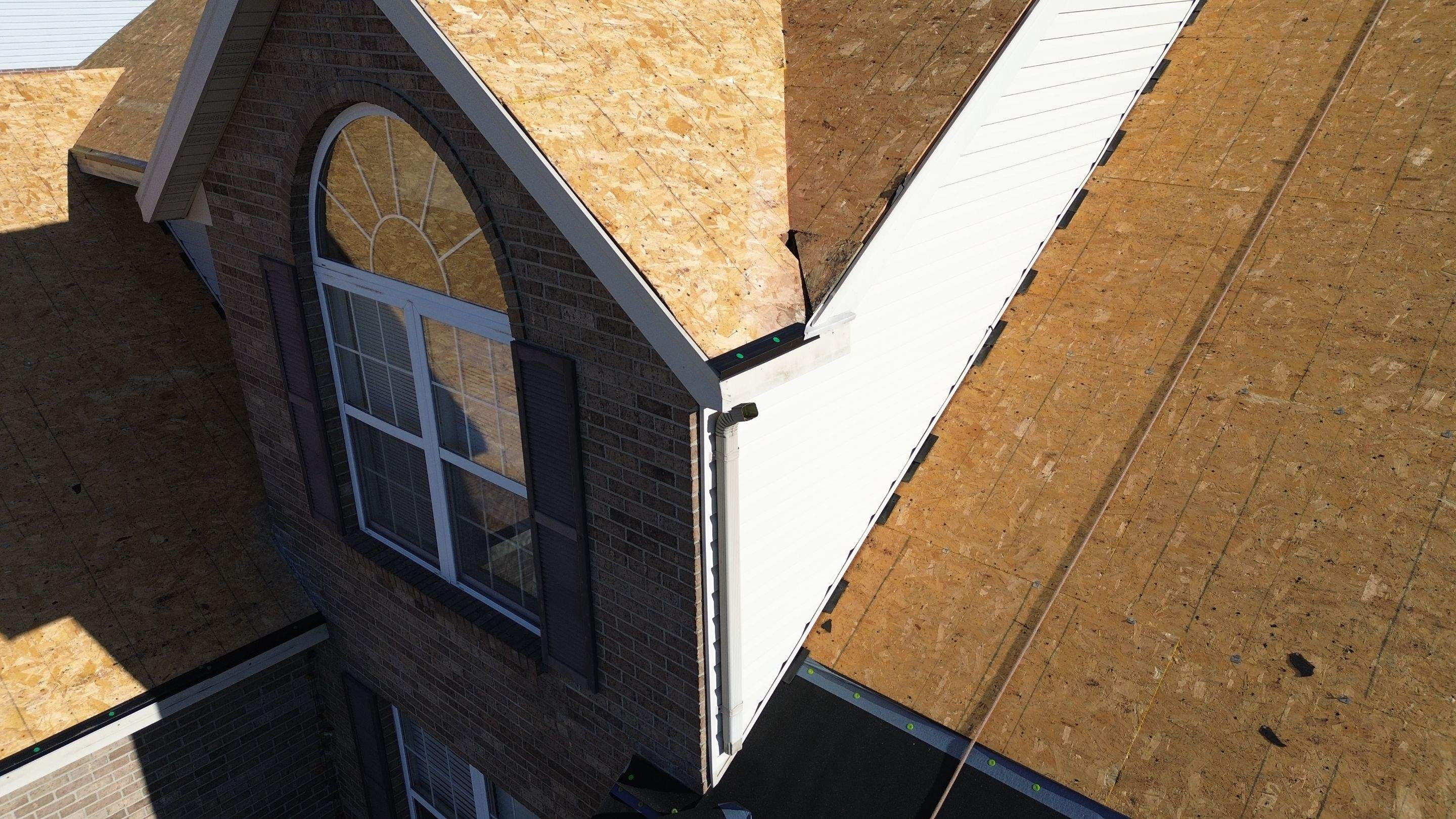 West Hamilton - Pristine Black & Gutters by Tamlin Roofing