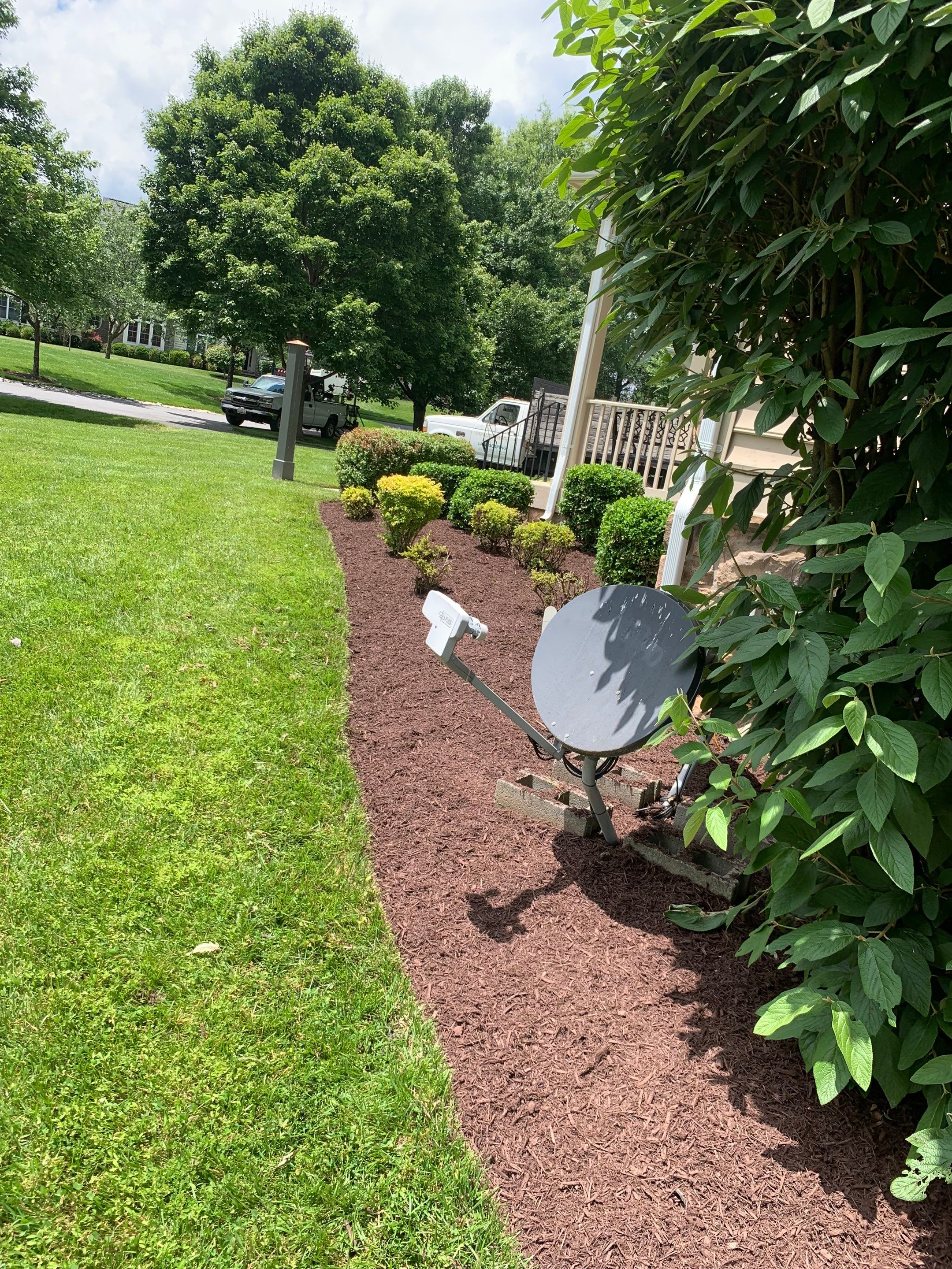 Landscape Cleanup & Mulch  by The Smet Companies, LLC