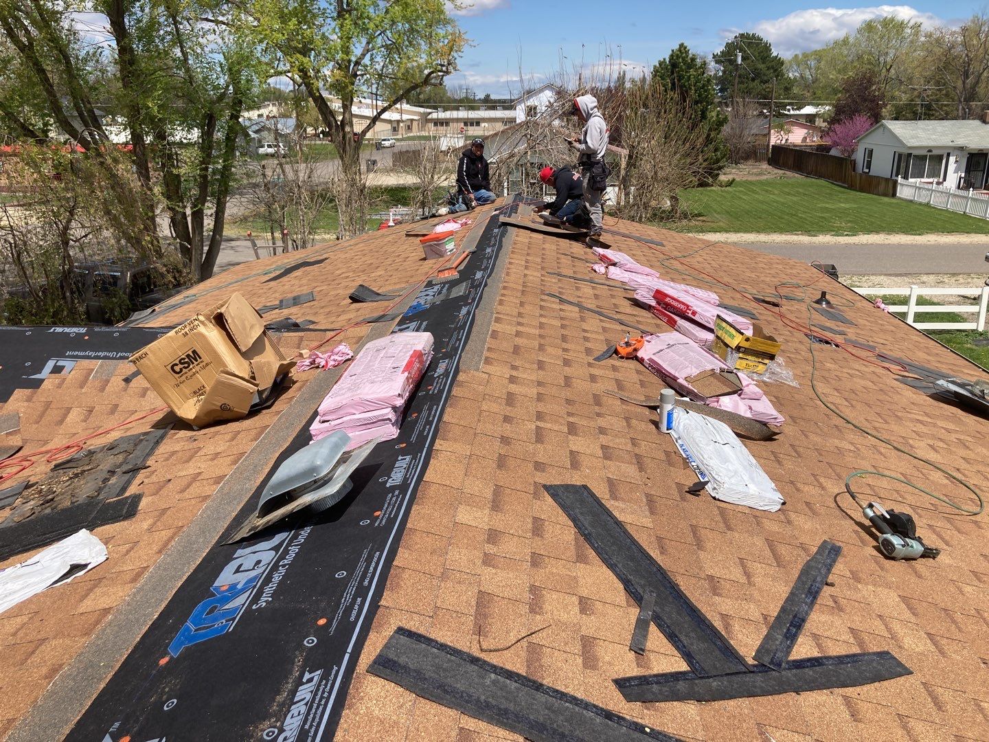 Yes we do Homedale and Yes we fix even the most challenging roofs. by ID Roofing LLC