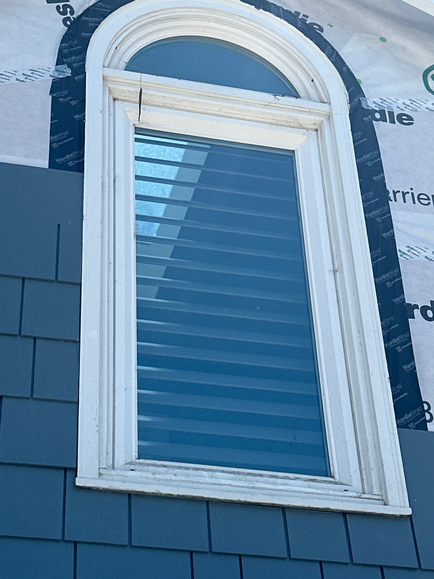 Pre-finish shingles by New Era Siding Inc 