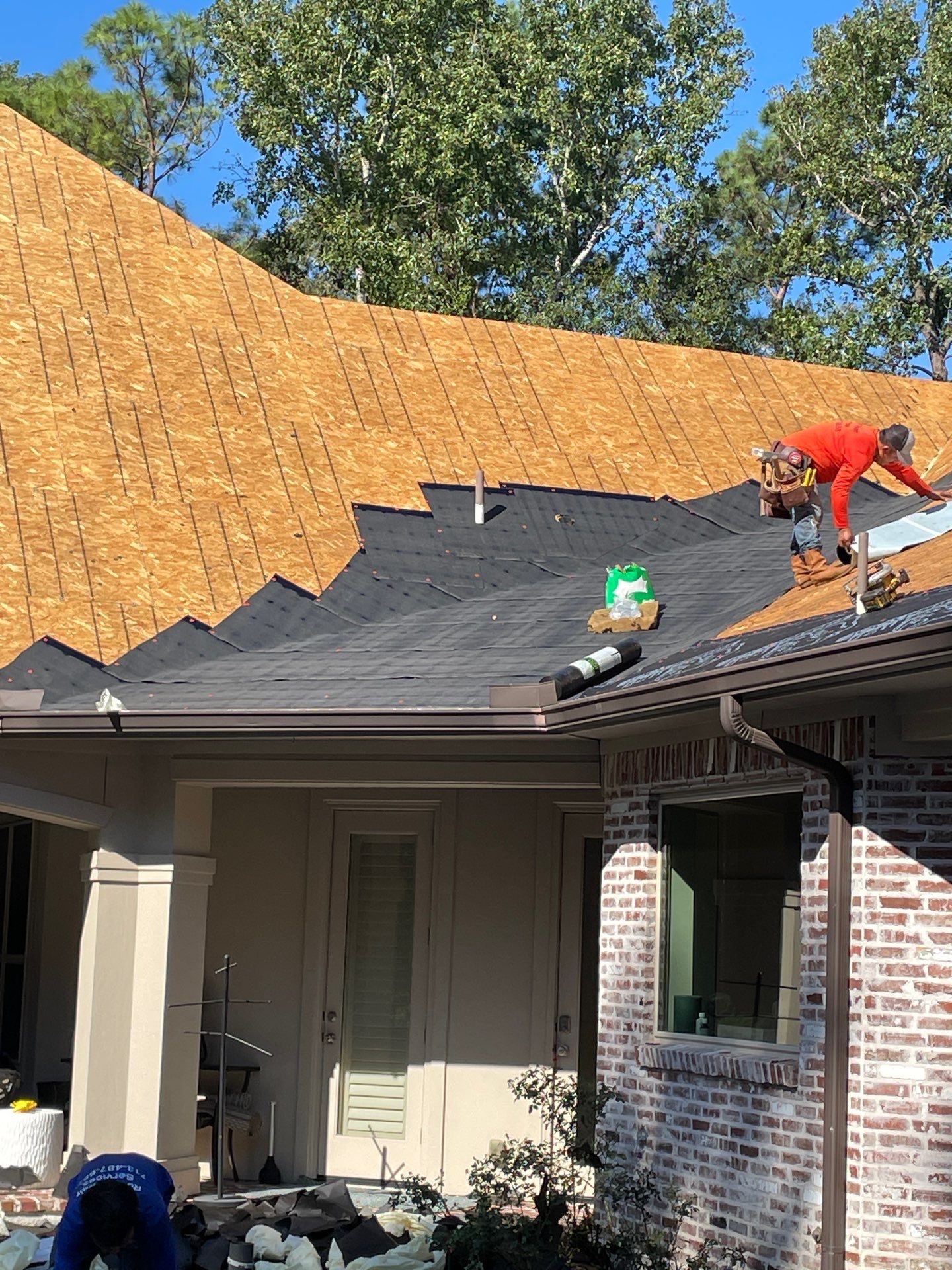 Residential Roofing Installation using Owen's Corning Duration (Lifetime) Shingles by Roof Repair Company