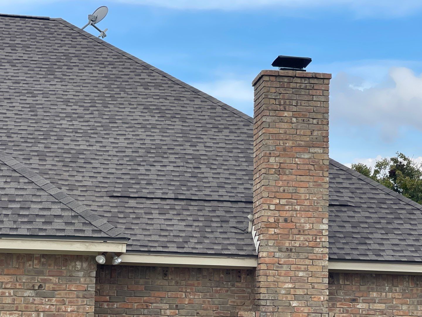 Rendon Forth Worth Texas Large Estate - Roofing Installation using GAF Timberline Armorsheild 2 Class 4 Impact Resistant Shingle System by First United Roofing & Construction