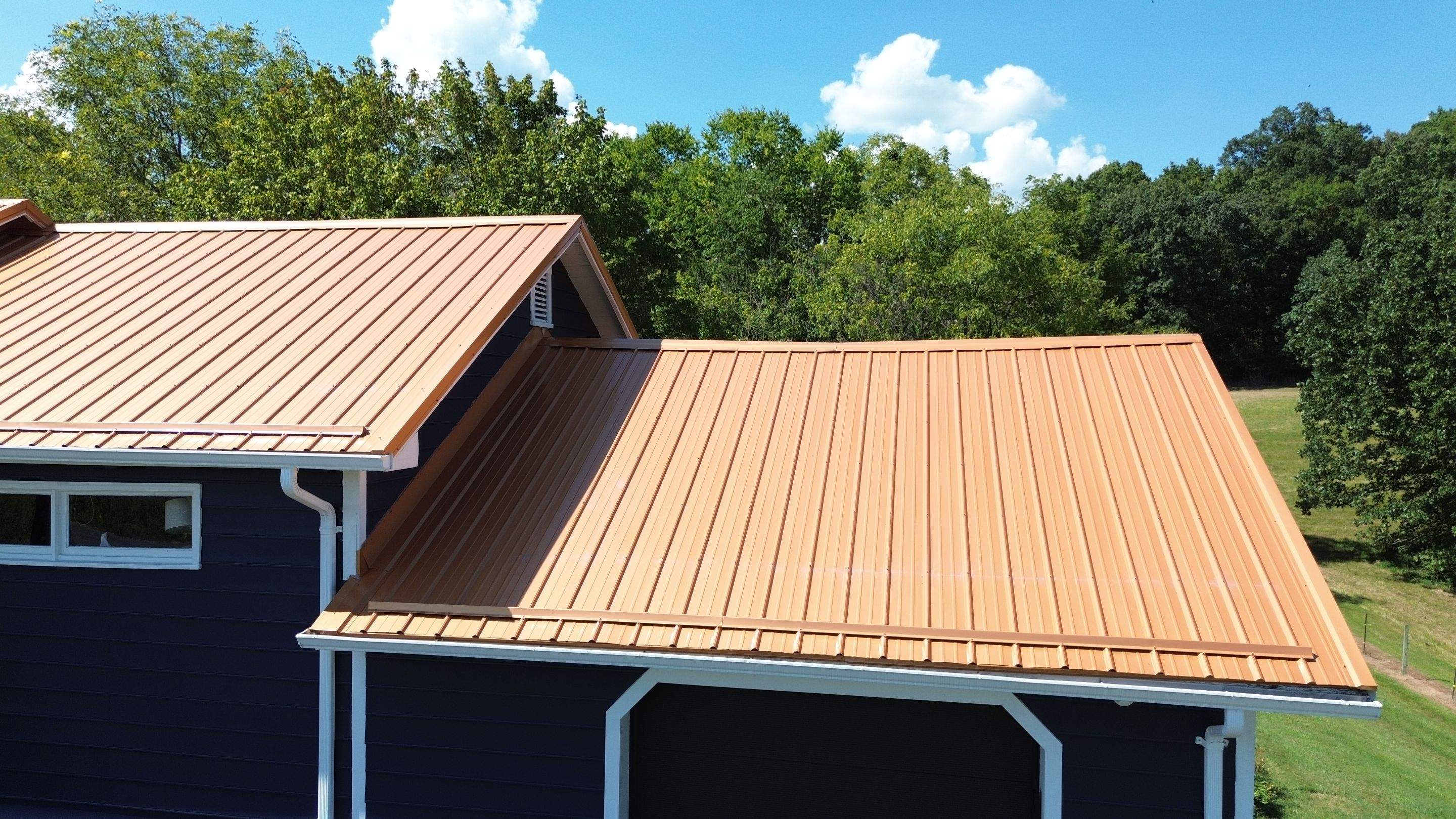 Jones Residence by Omnia Roofing
