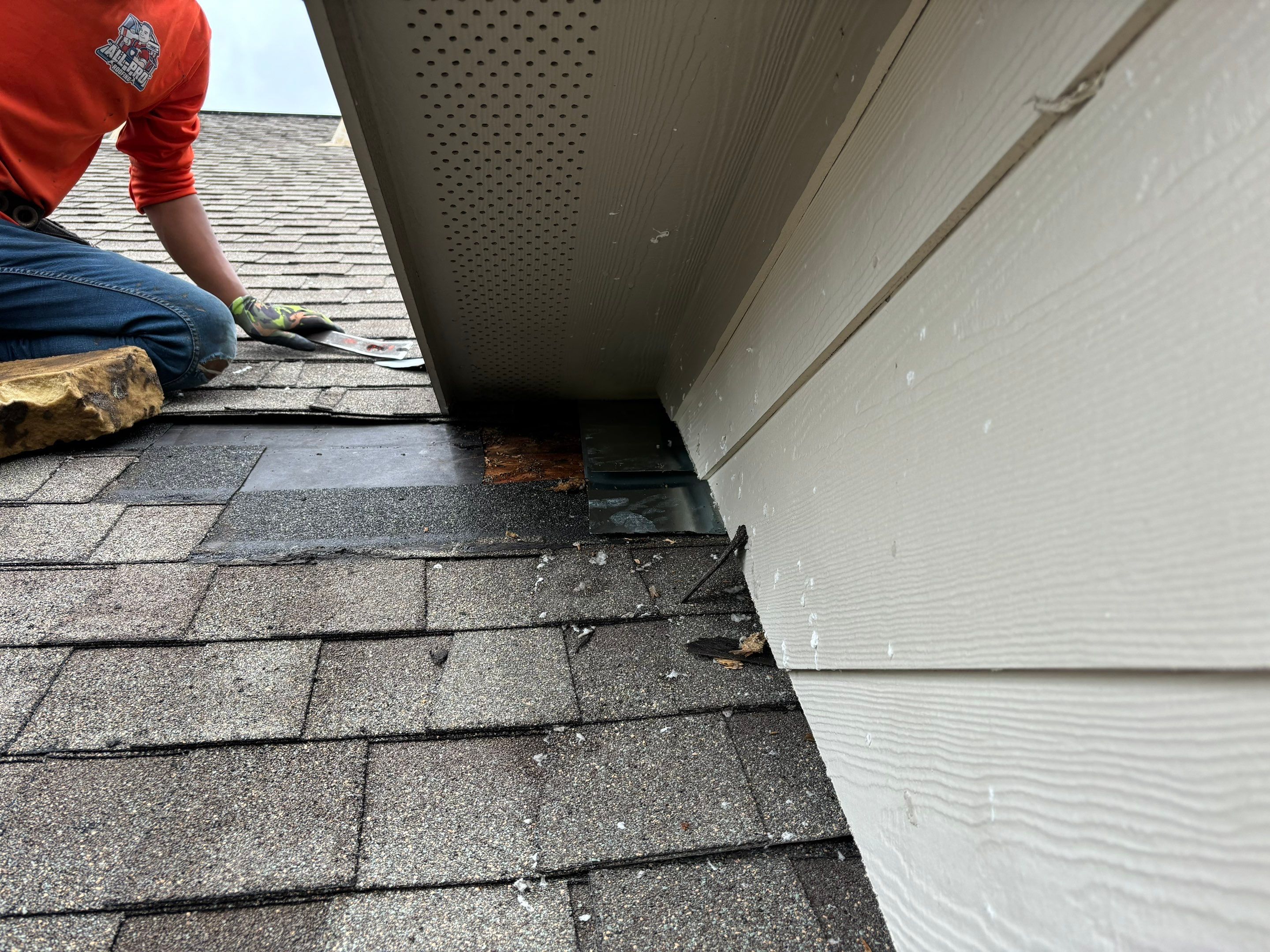 Residential Roofing Repair using Owen's Corning Duration (Lifetime) Shingles by Roof Repair Company