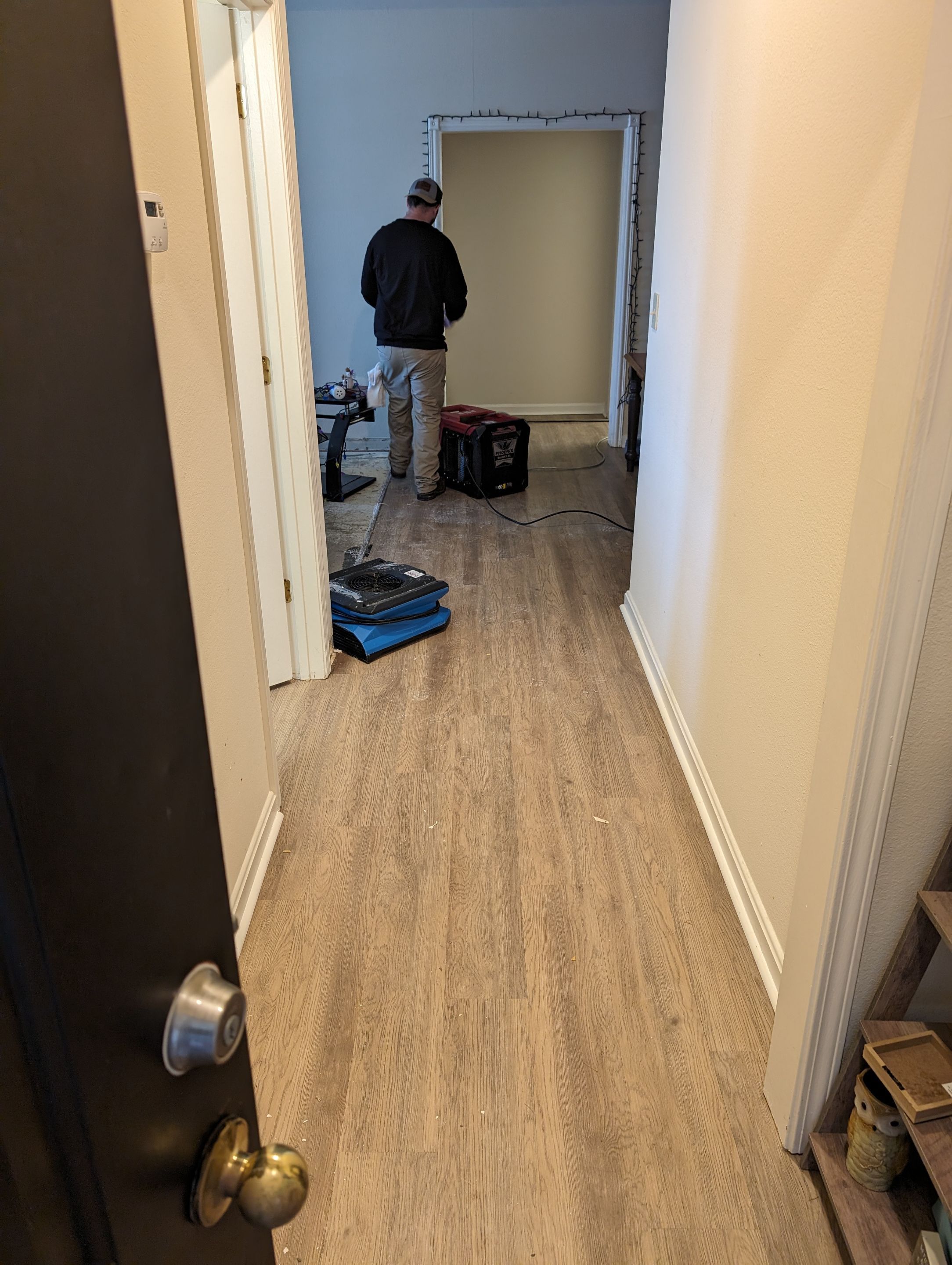 Emergency Service Water Mitigation in Louisville, KY by ANR Restoration