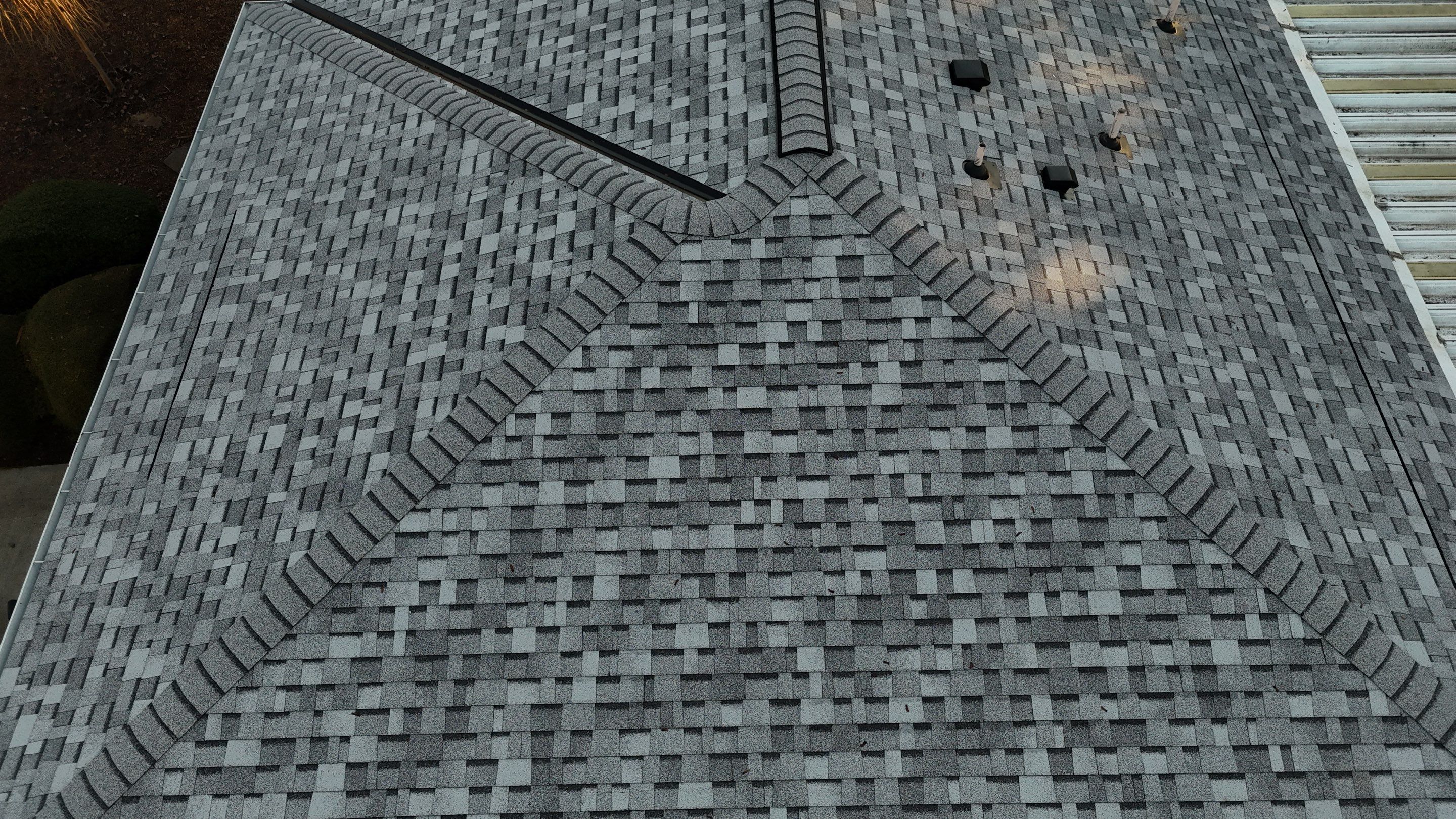 Sierra Gray | Roof Replacement in Vancouver, WA 98665 by Valiant Roofing, LLC