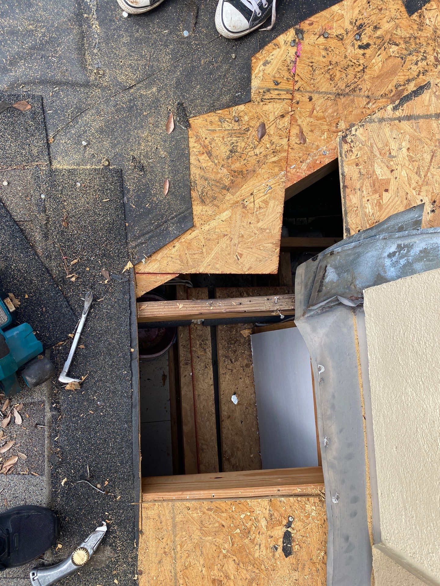 Residential Roofing Repair using Owen's Corning Duration (Lifetime) Shingles by Roof Repair Company