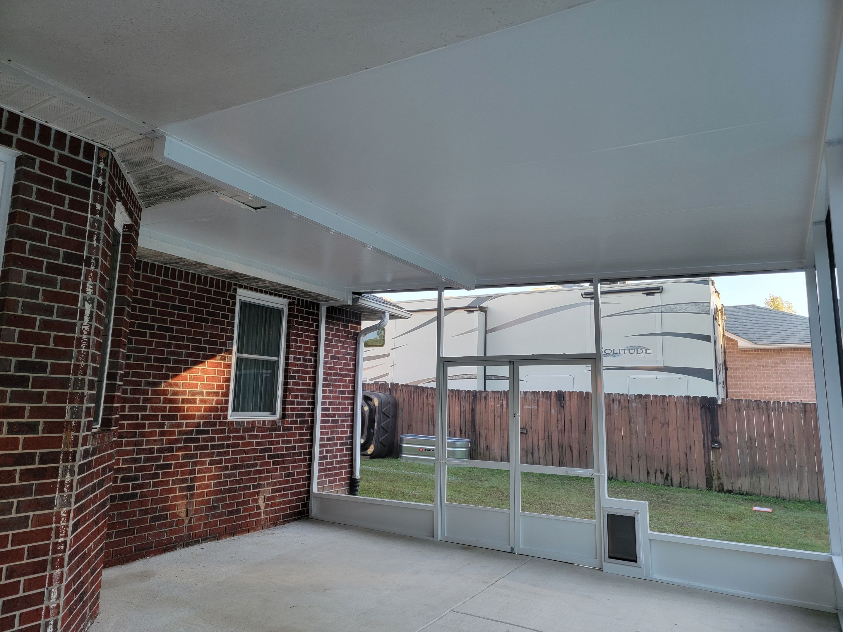 Pensacola Screen Room Using Titan's Colorbeam by Titan Sunrooms