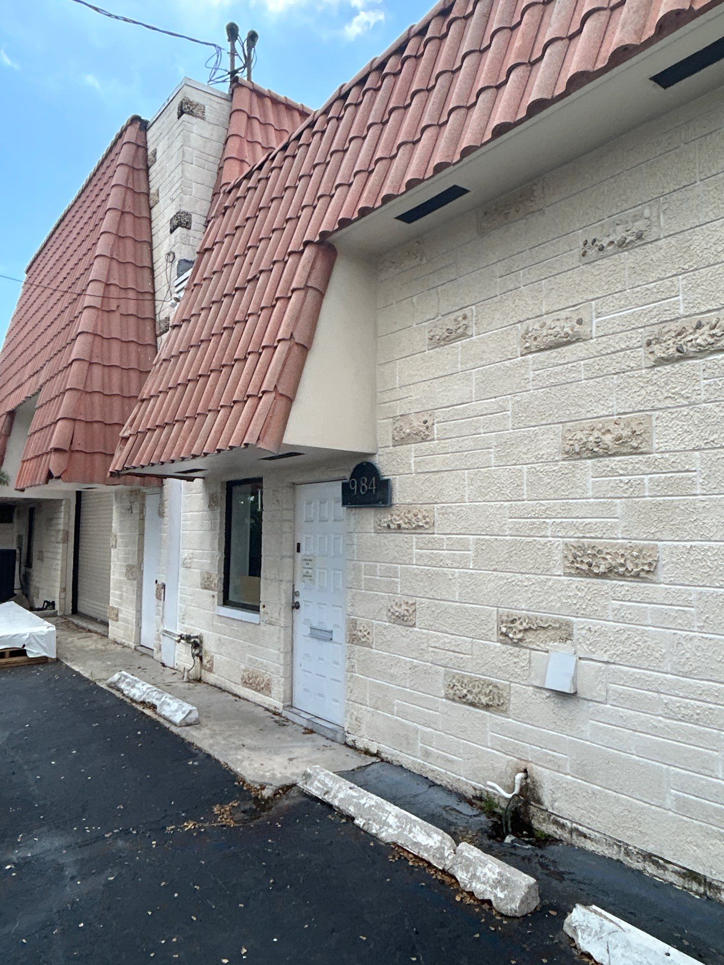 CORNER POINTE INC by Souffront Construction & Engineering