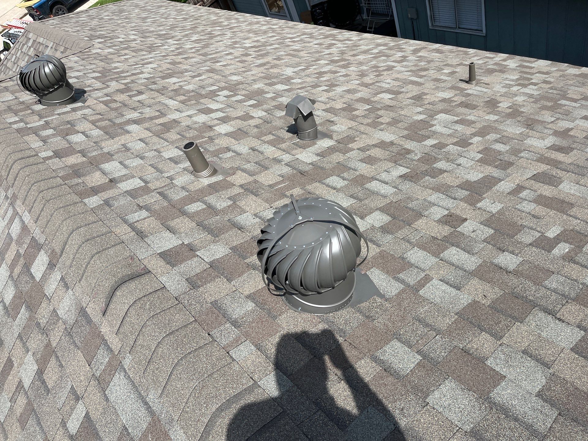 Residential Roofing Installation using Owen's Corning Duration (Lifetime) Shingles by Roof Repair Company