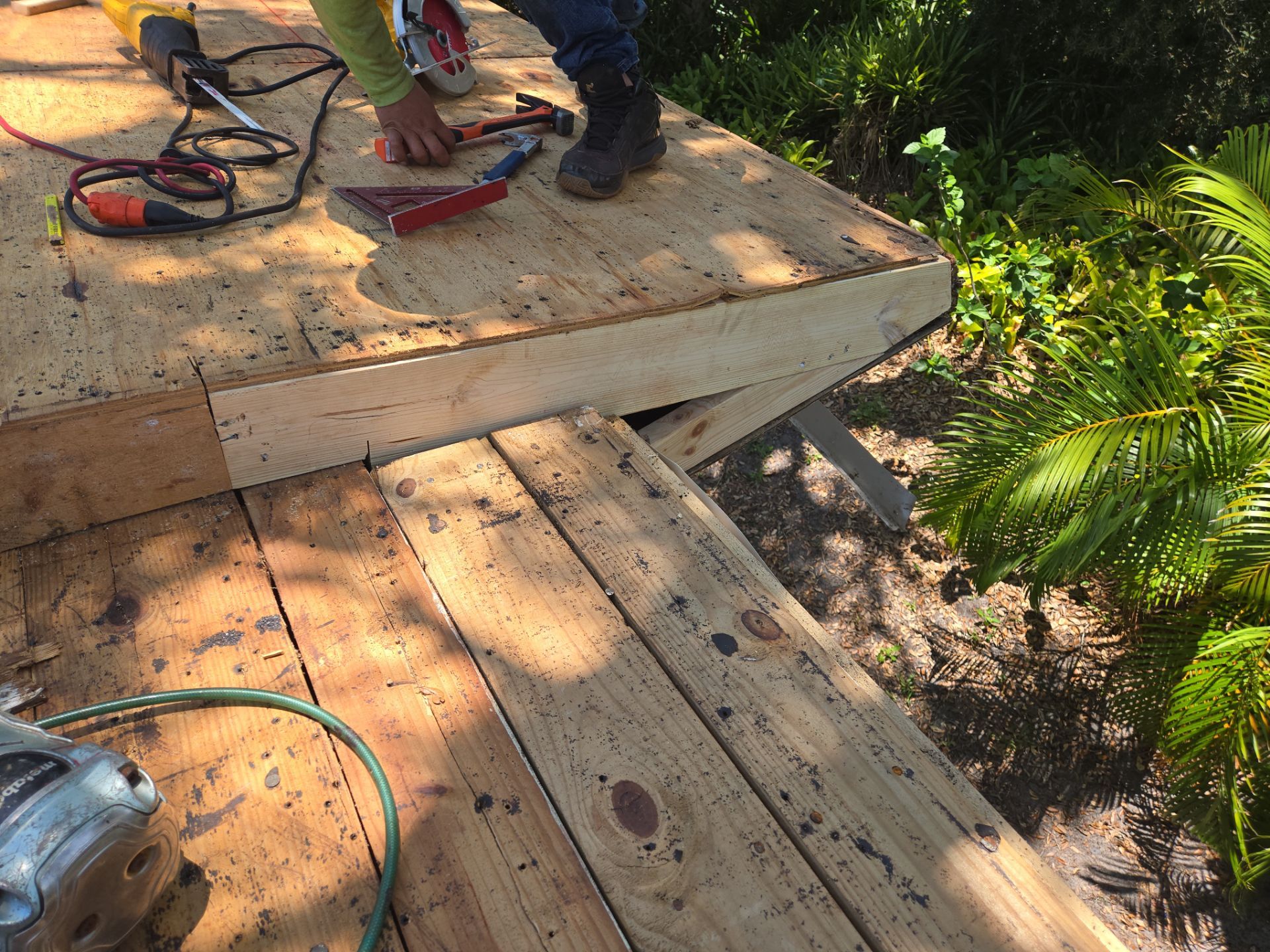 Project in St. Petersburg 33710 by Mitchell Roofing Company LLC 