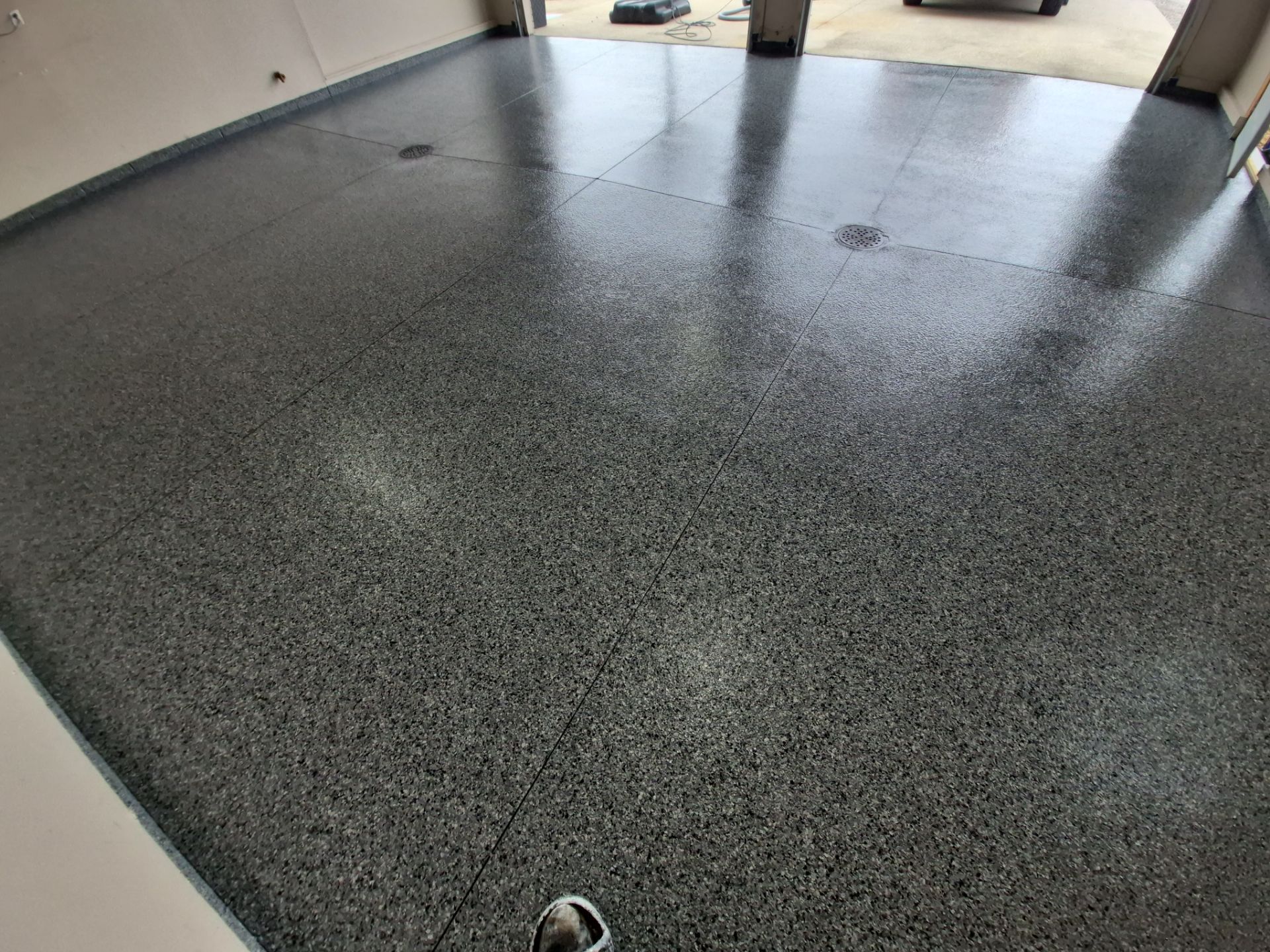 Kawkawlin Garage by Wise Coatings of Central Michigan