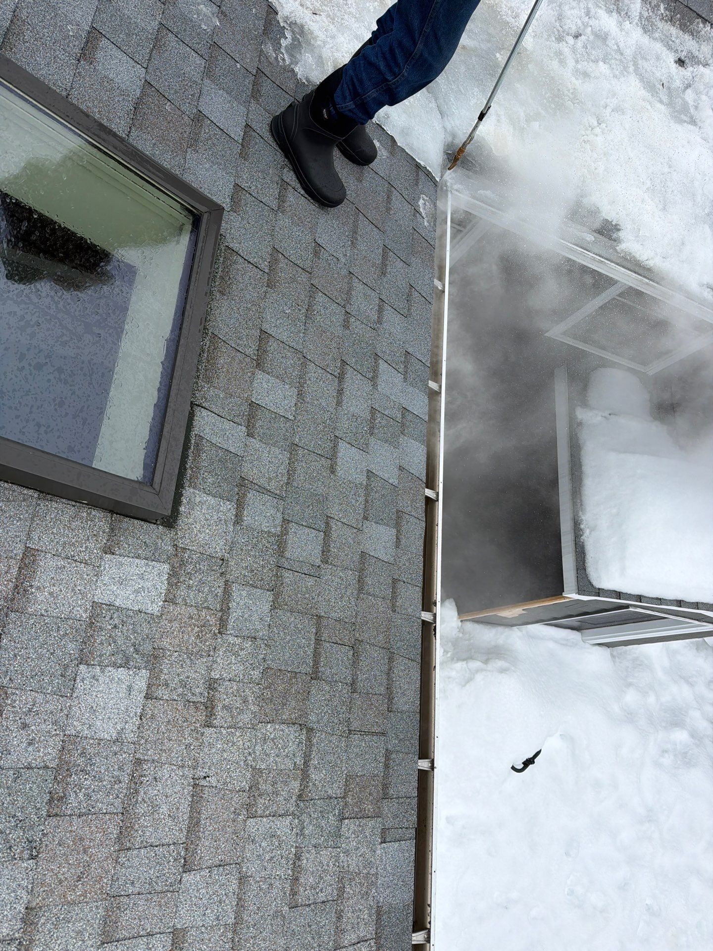 Beverly Home Ice Dam Removal Services by Boston Board Up