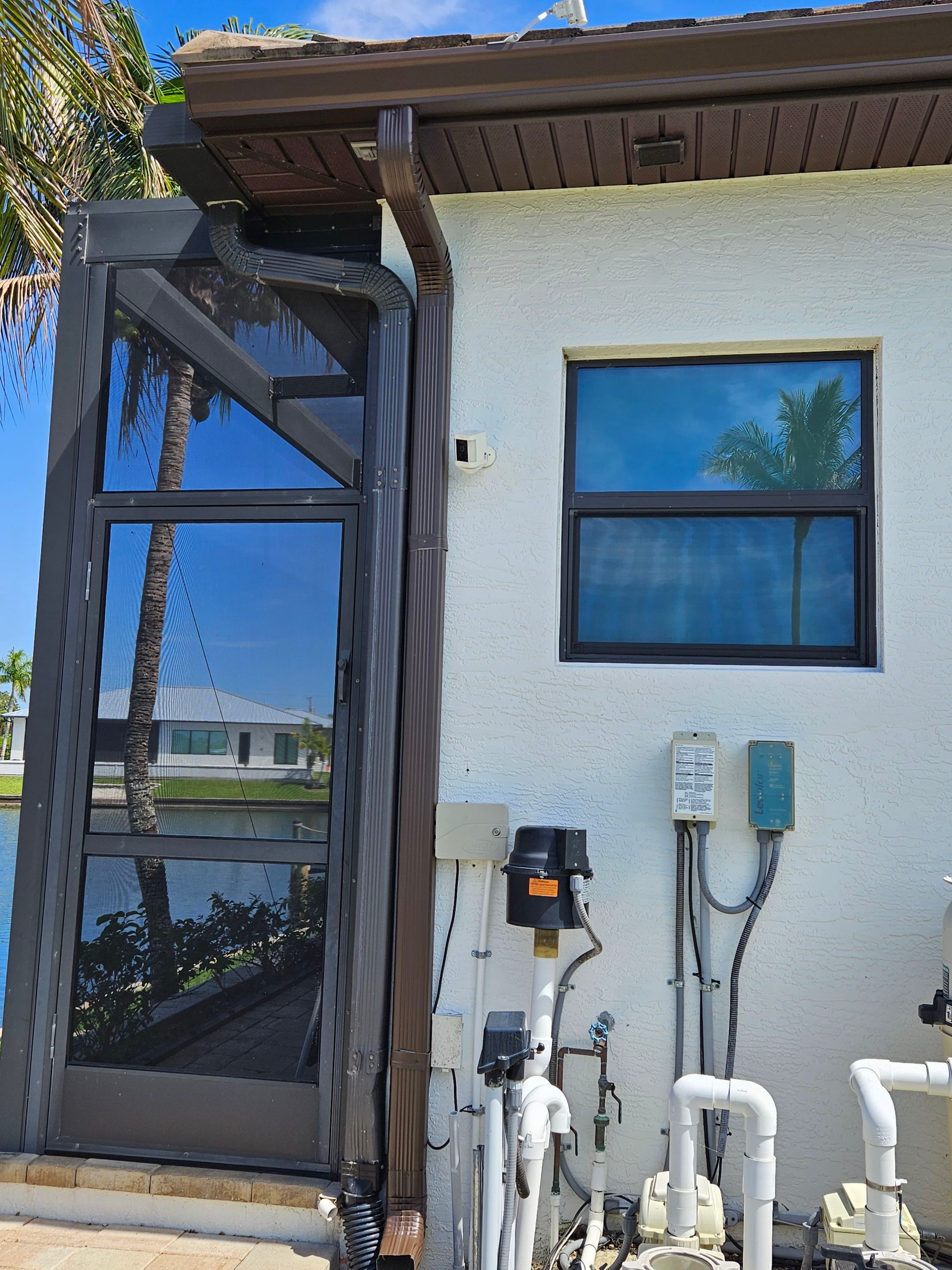 6 Inch Seamless Gutters using Musket Brown Seamless Gutters in Cape Coral FL by Gutter Professors